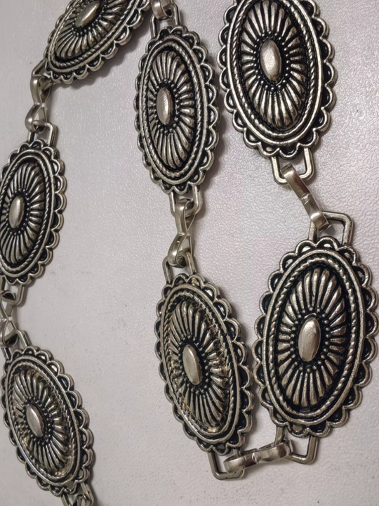 Ayollar metall kamari, zanjirli kamar, kumush kamar