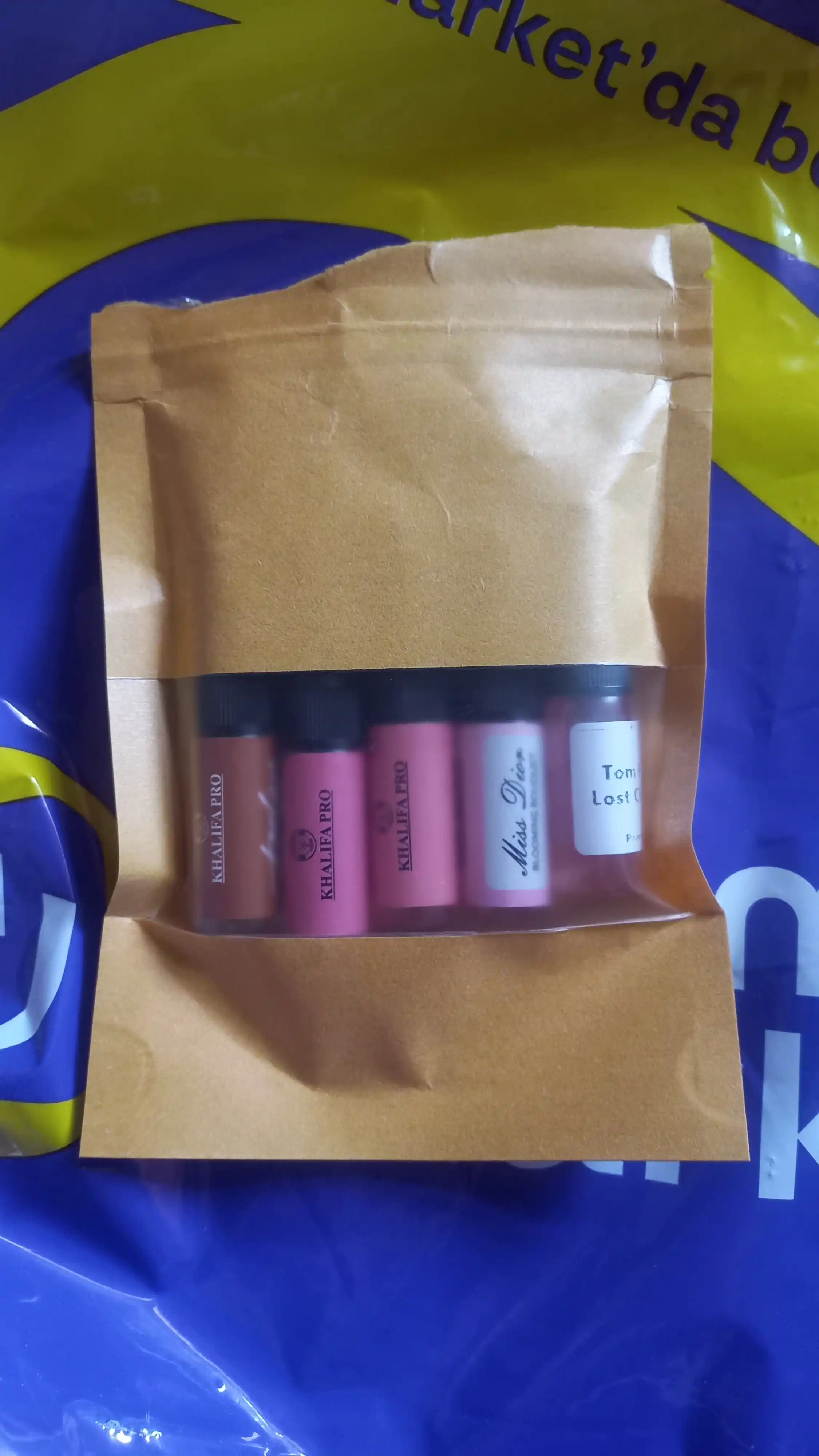 Atirlar ayollar uchun Lost Cherry, My Way, Miss Dior, Gucci Flora, Avon Today, sovga nabor