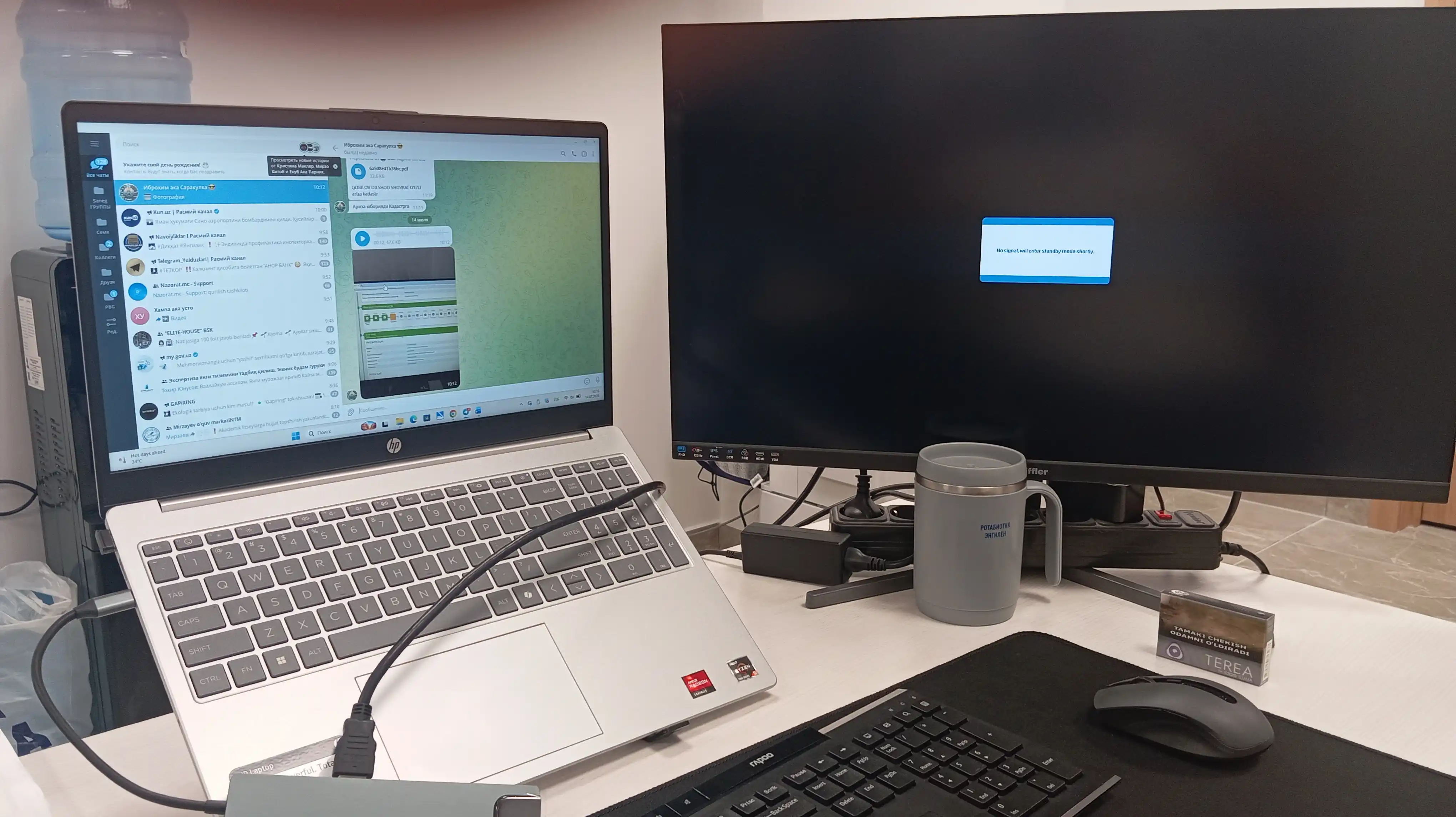 USB hub 3.0 Type-C, 8 ta port va kartrider bilan