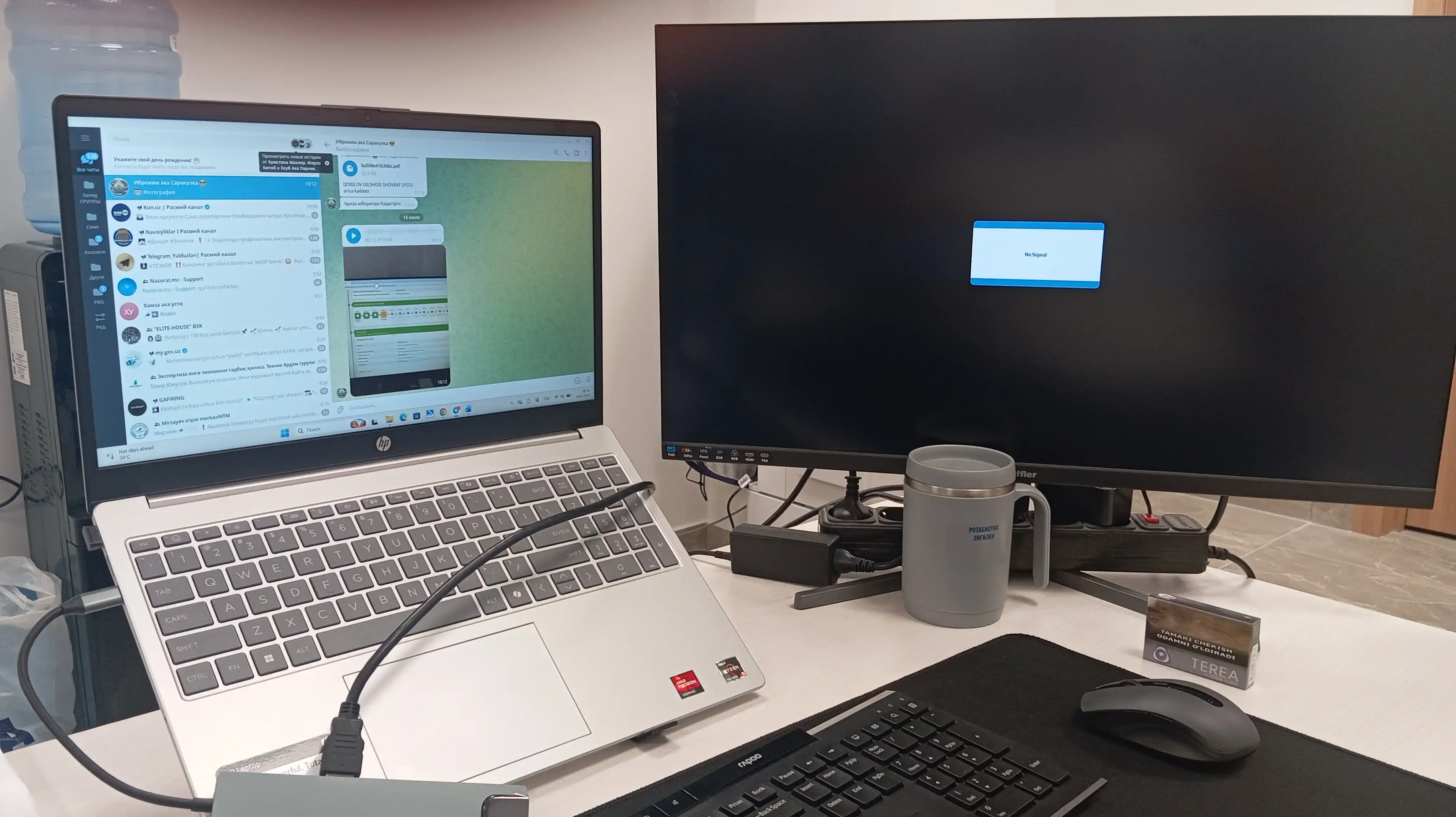 USB hub 3.0 Type-C, 8 ta port va kartrider bilan