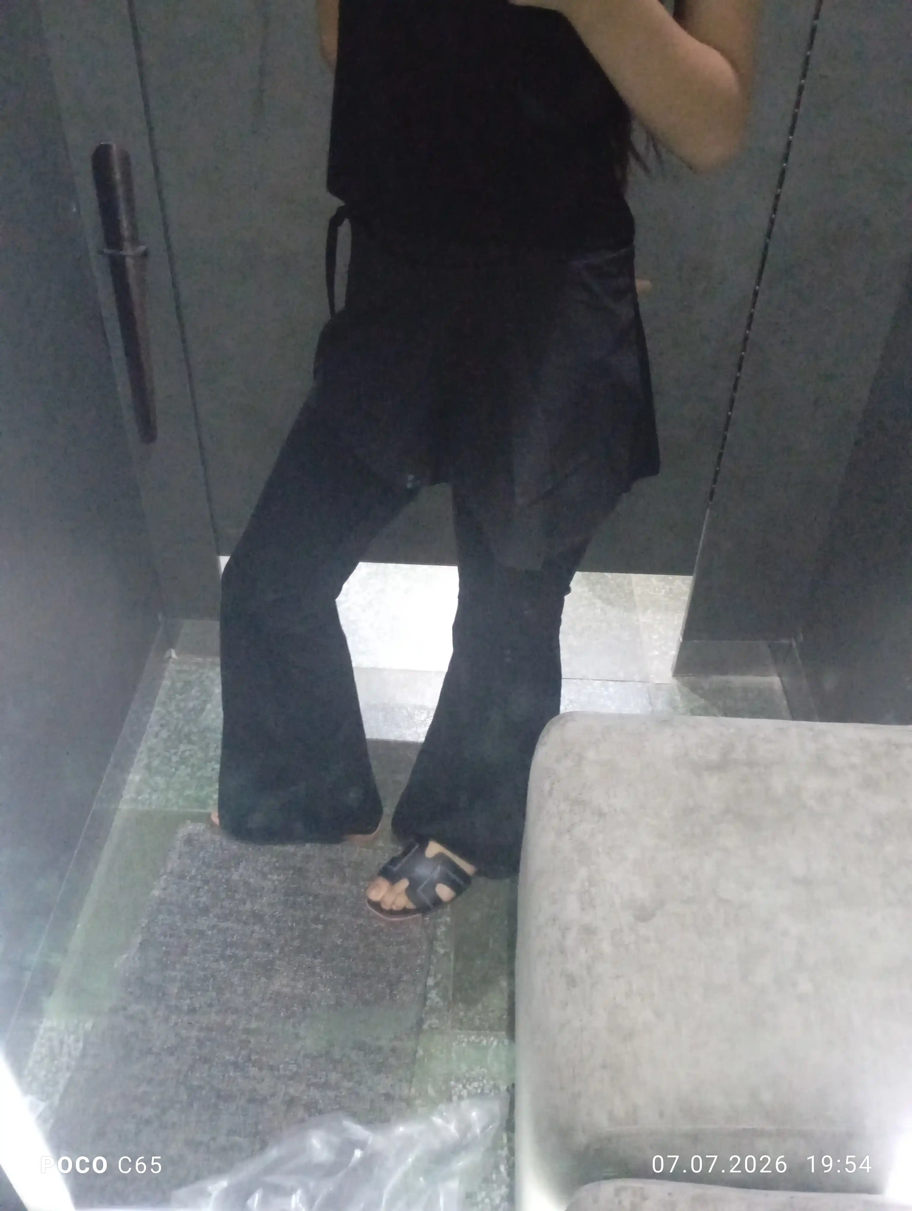Ayollar klesh legginslari, sport klesh shimlar, ayollar sport kiyimlari, yubkali losinlar