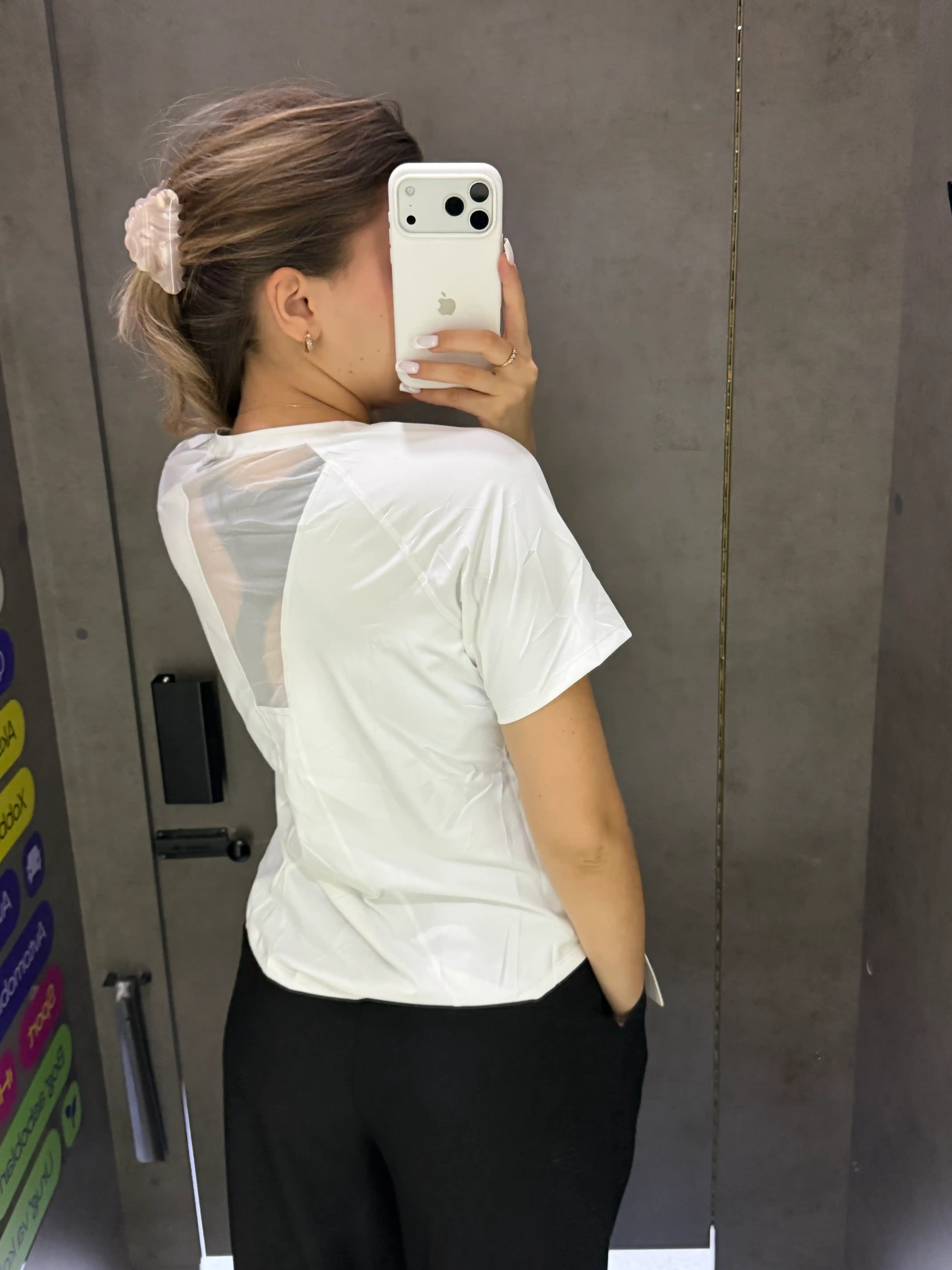 Sport futbolkasi ayollar SADO
