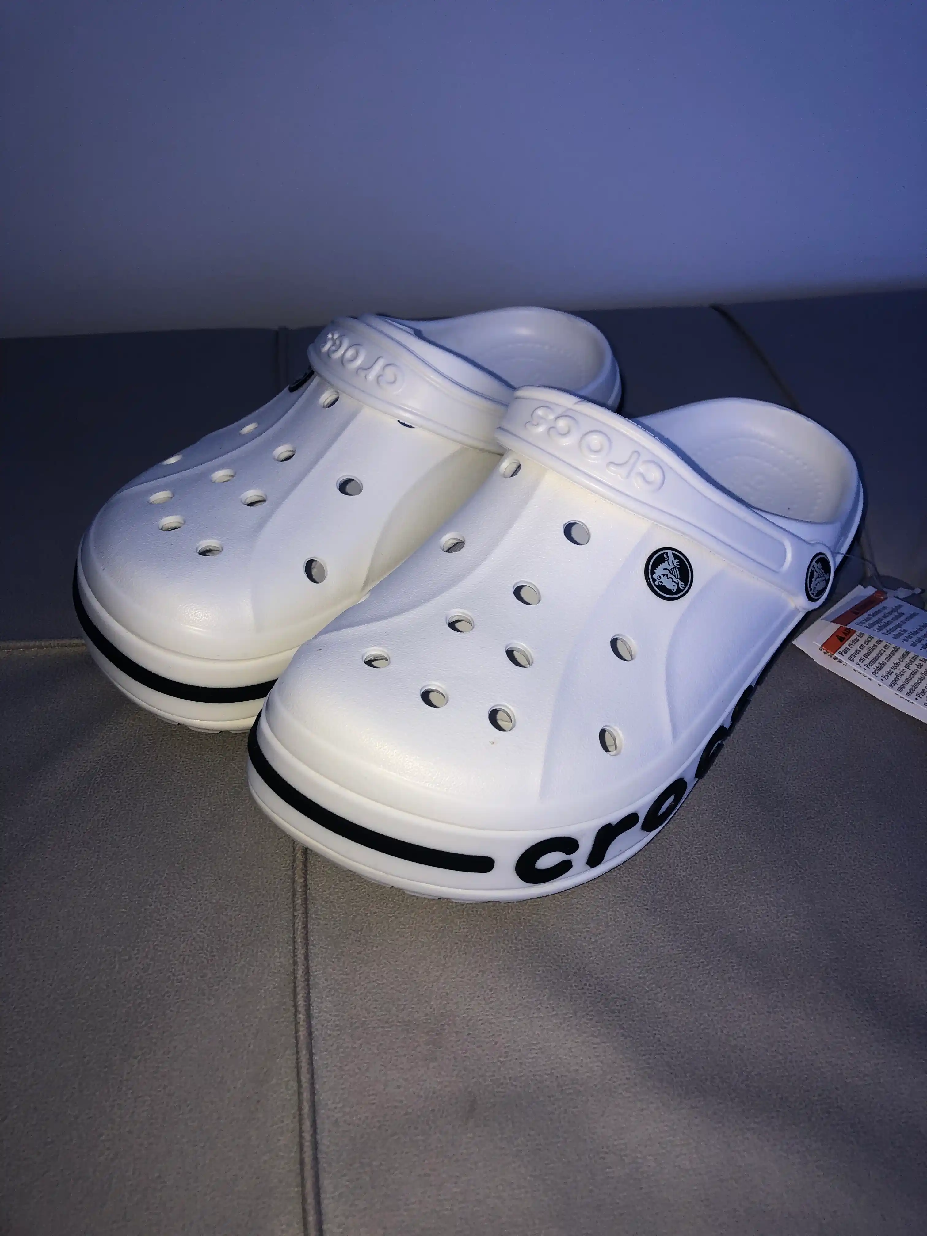 Crocs, qulay, erkaklar va ayollar uchun yozgi shippaklar