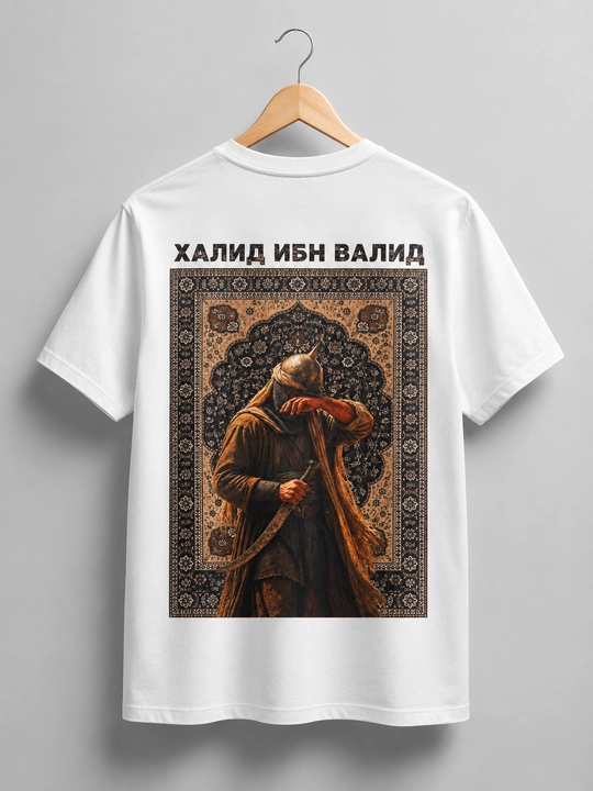 Bahor va yoz uchun erkaklar futbolkalari