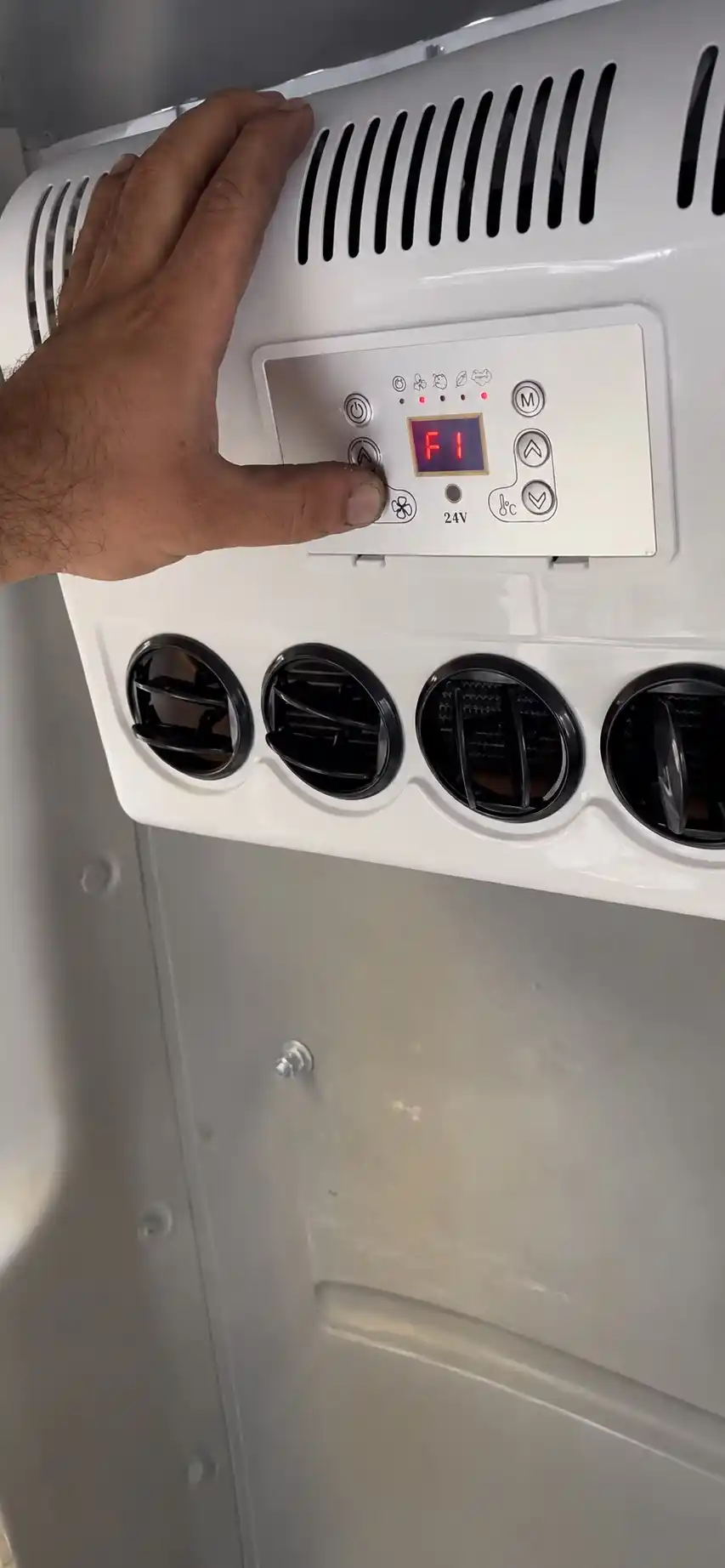 12-24V , avtomobil konditsioneri, yuk mashinasi uchun  konditsioner, avtonom, kanditsaner