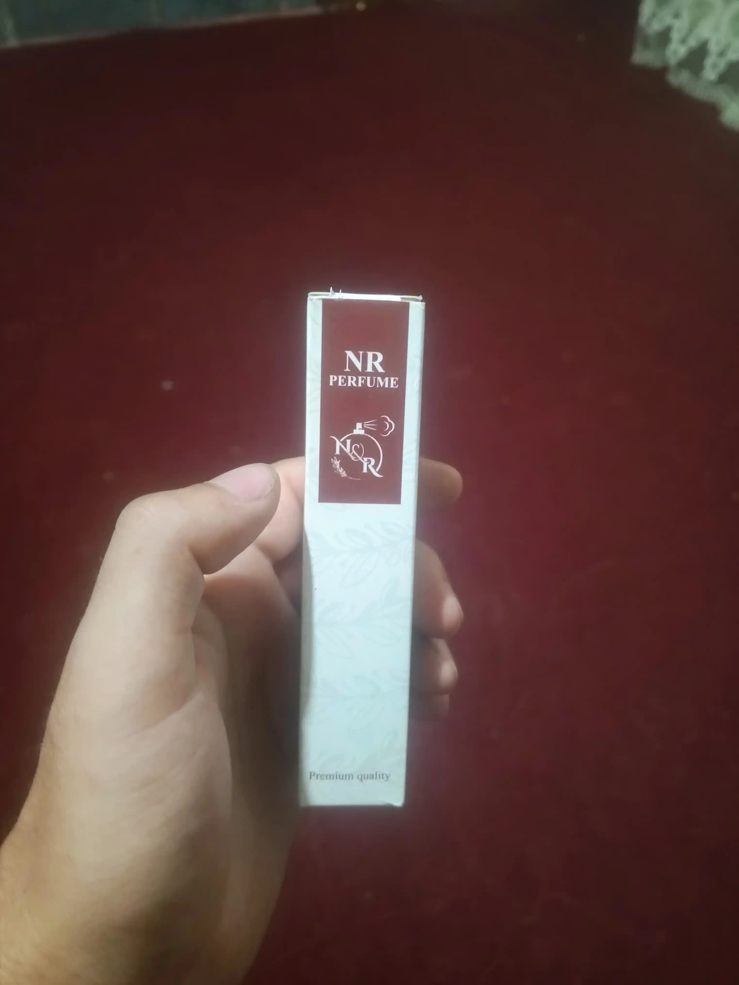 Atir Bleu de Chanel erkaklar uchun, Fransiya