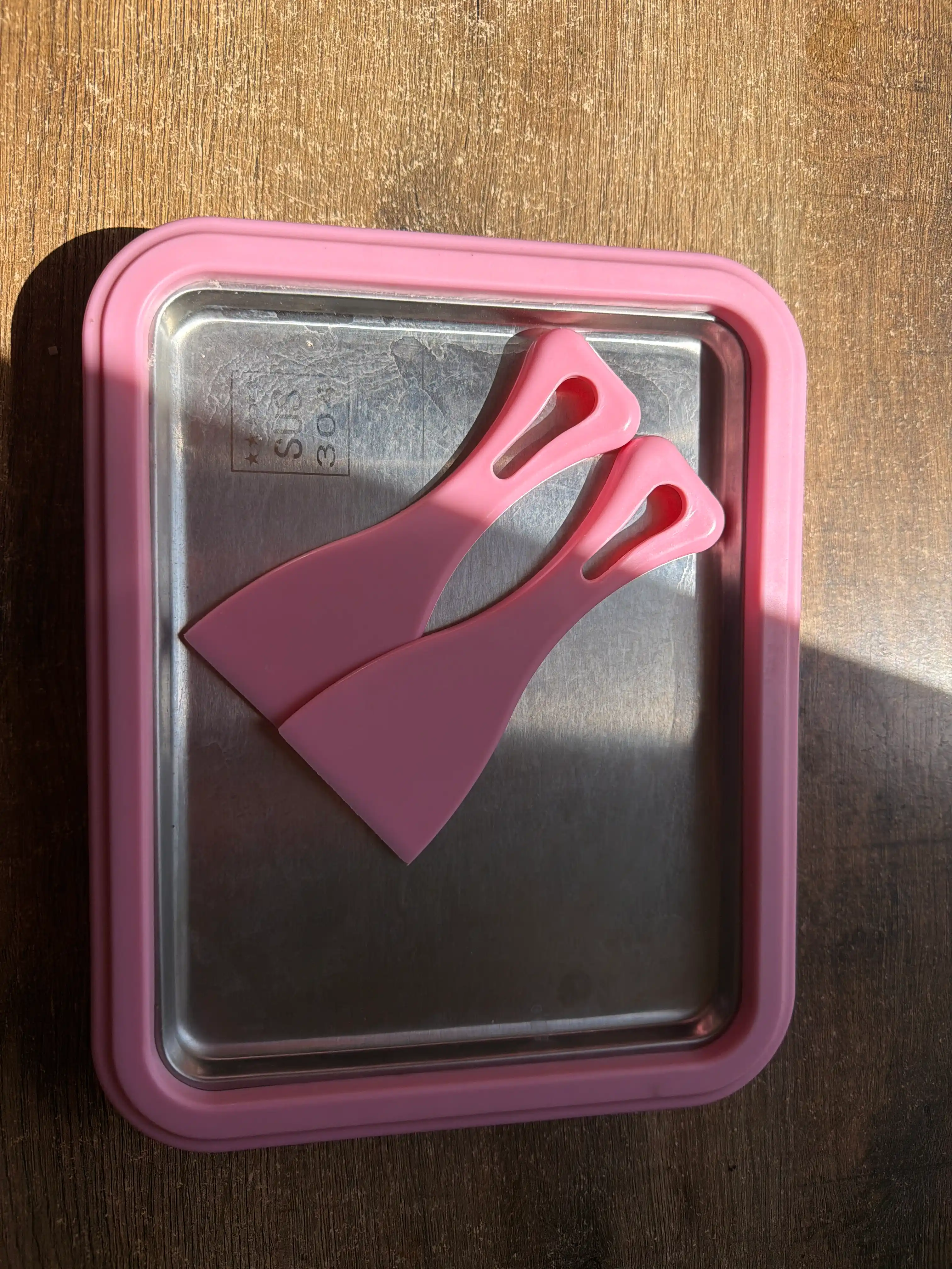 Плита для приготовления мороженого – Ice Cream Roll Maker, с 2 шпателями
