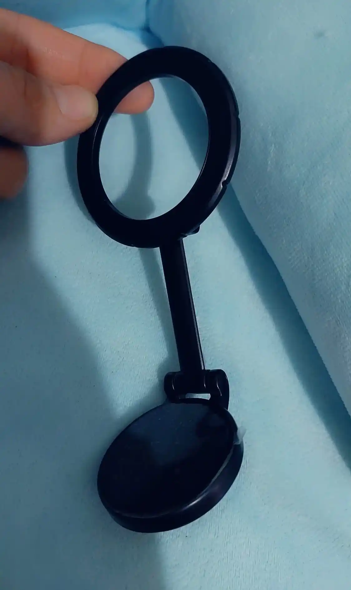 MagSafe telefon uchun 360° ga buriladigan avtomobil magnit tutqichi