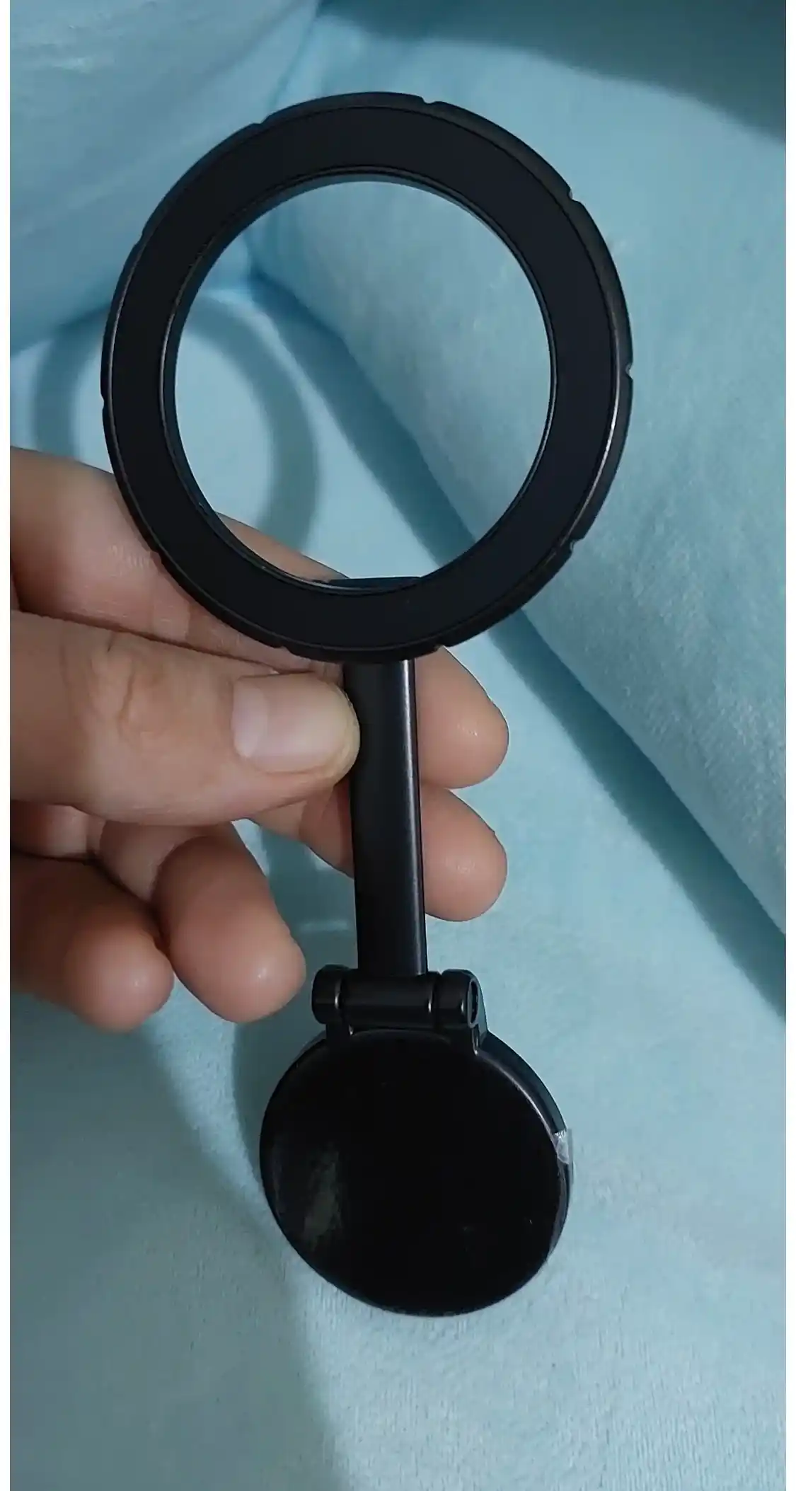 MagSafe telefon uchun 360° ga buriladigan avtomobil magnit tutqichi
