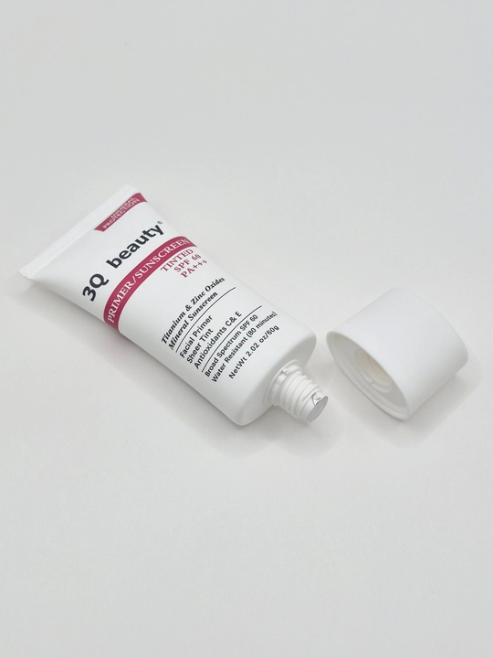 Yuz uchun 3Q Beauty Tinted Sunscreen SPF 60 PA+++ yengil tusli praymer-kremi, 60 g