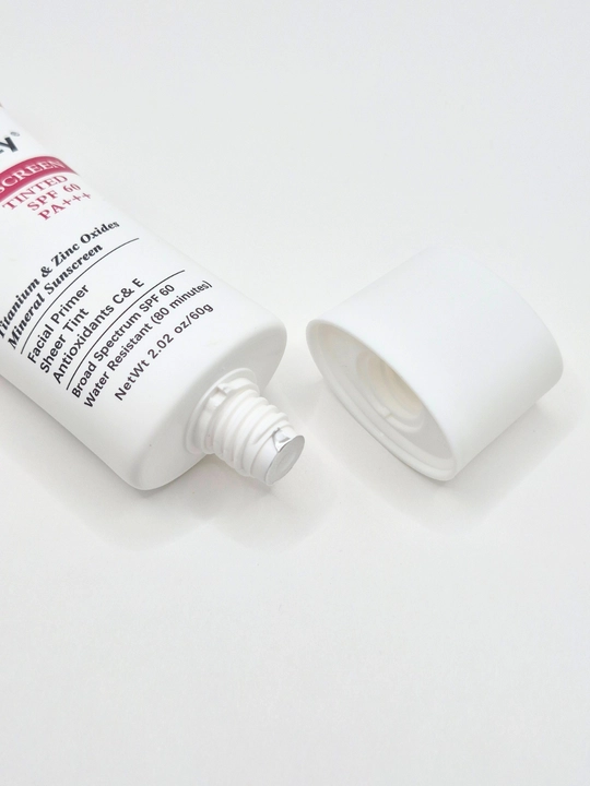 Yuz uchun 3Q Beauty Tinted Sunscreen SPF 60 PA+++ yengil tusli praymer-kremi, 60 g