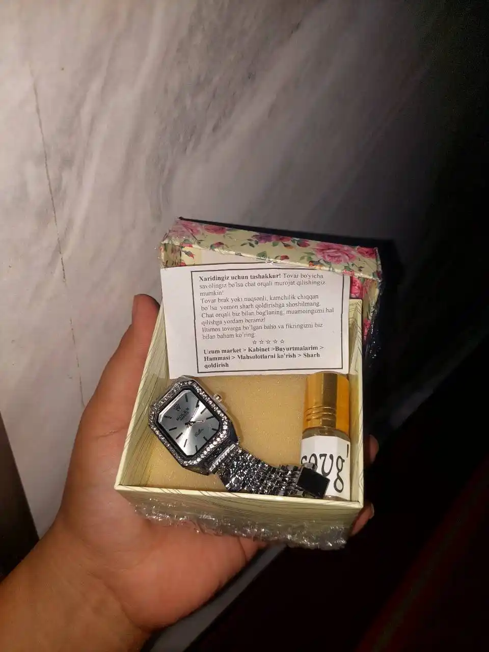 Ayollar qo‘l soati Rolex, kvarts, klassik dizayn, metall braslet, sovg‘a qutisida