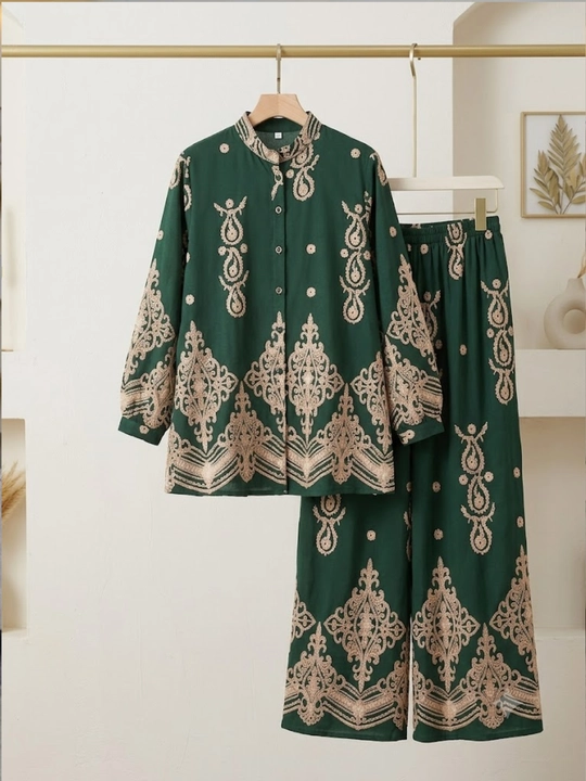 Ayollar yozgi kostyumi, keng shim va kofta to'plami, naqshli va zamonaviy dres-kod