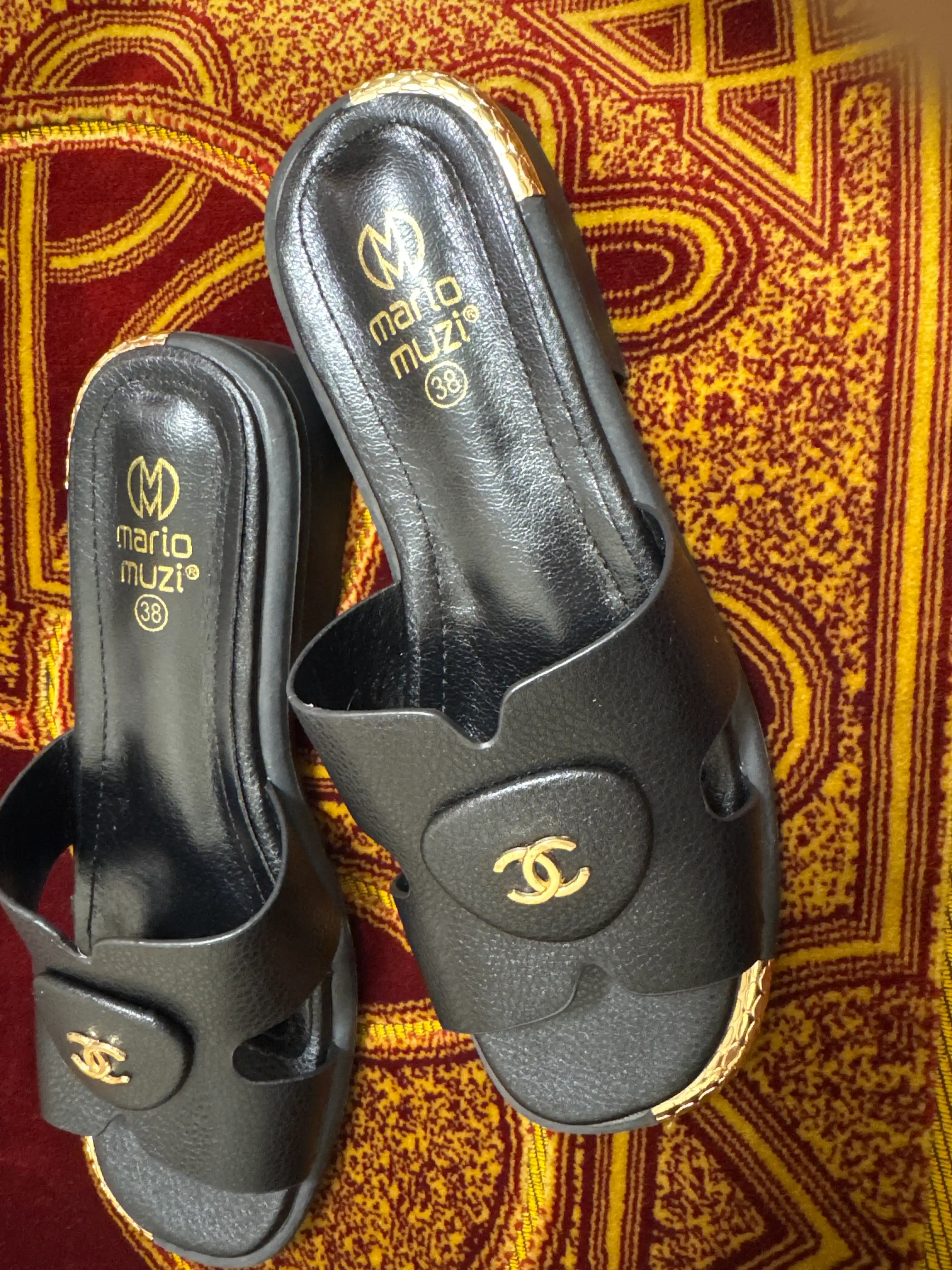 Ayollar yozgi shippaklari, Mario Muzi brendi Chanel tapochkasi 35-40 razmer