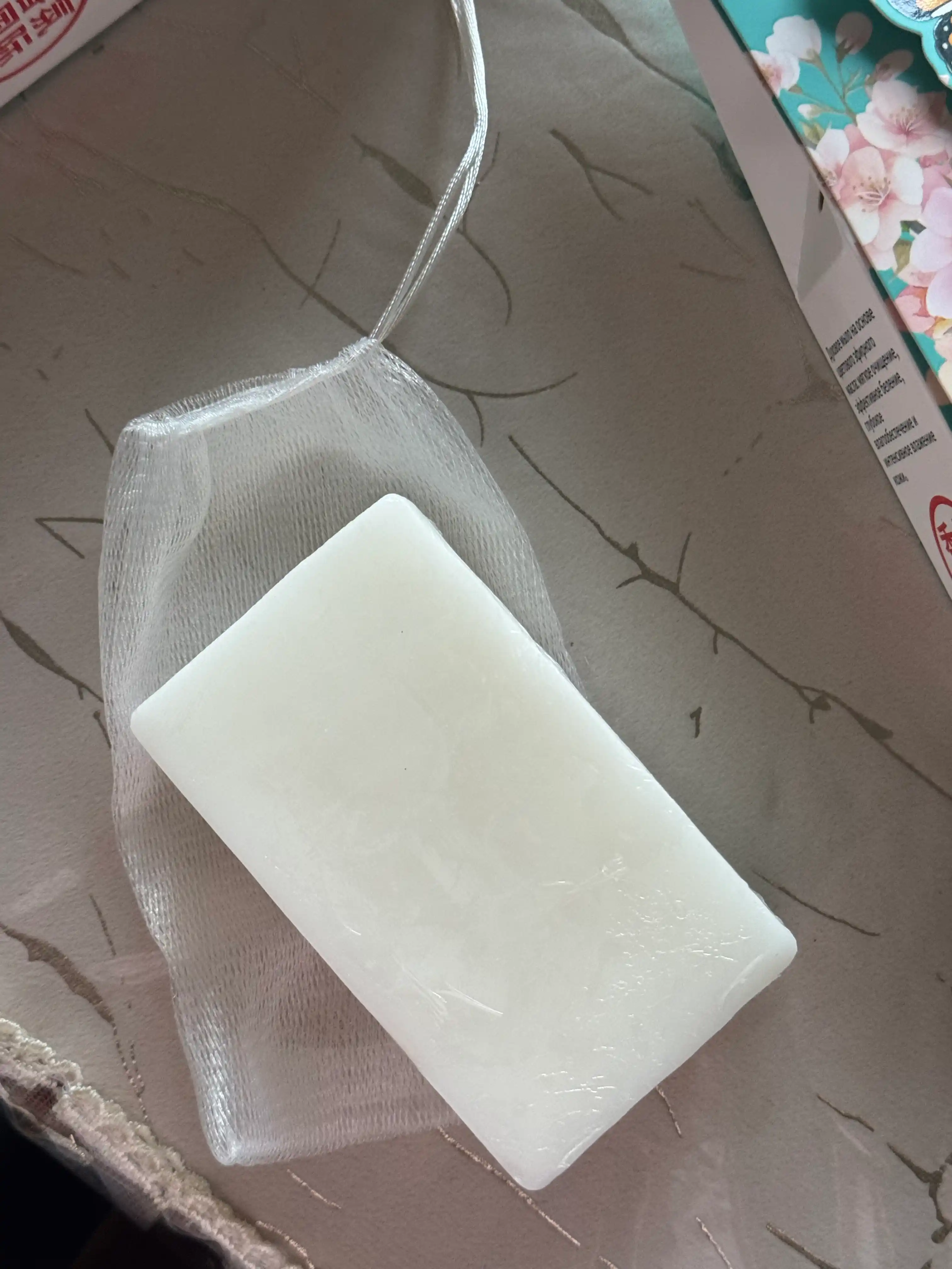 Xushbo'y hidli sovun, katta o'lcham, chiroyli dizayn, yuqori sifat