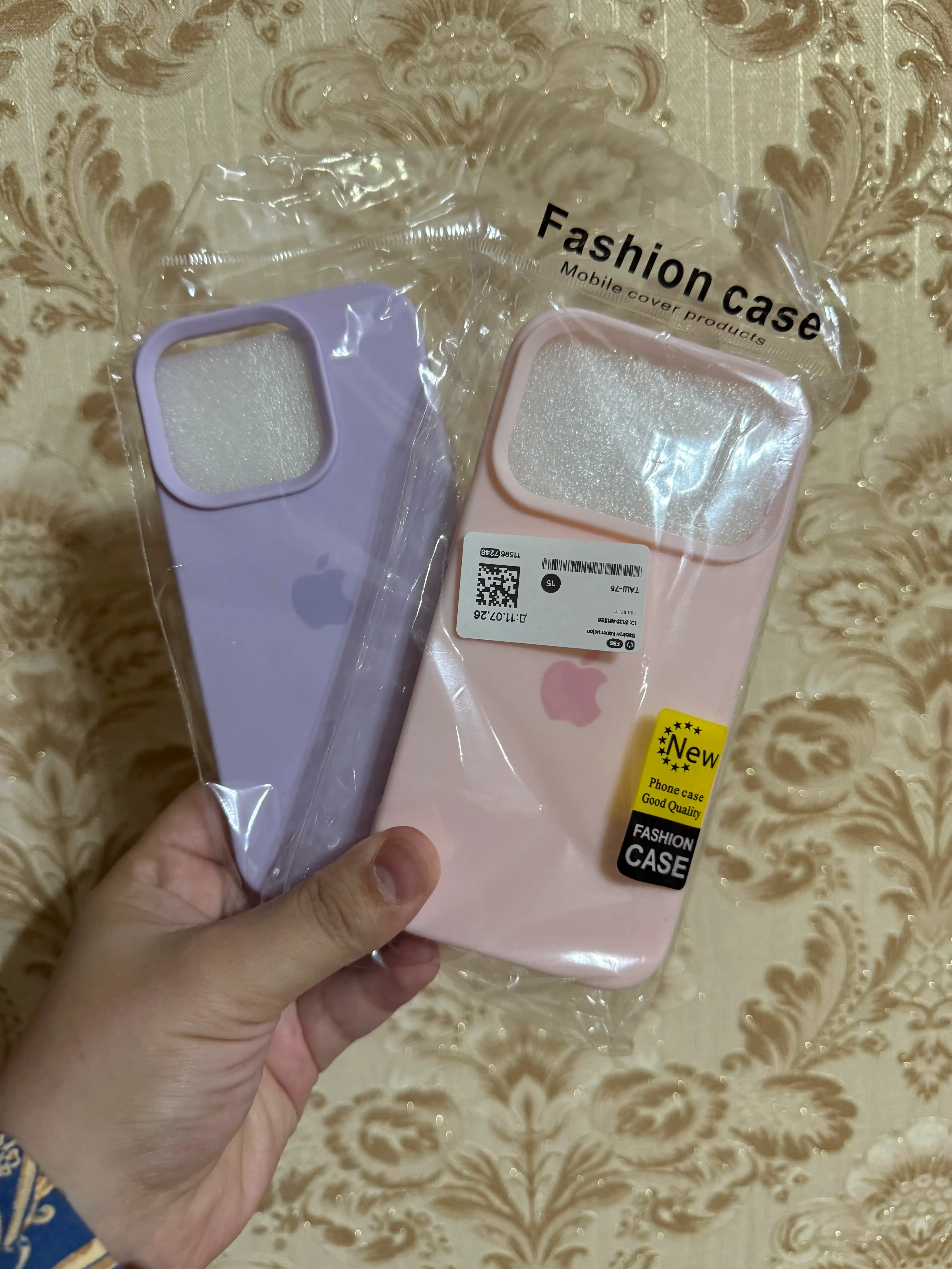 Iphone 17, 16, 15, 14, 13, 12, 11 modellari uchun silikon g'ilof
