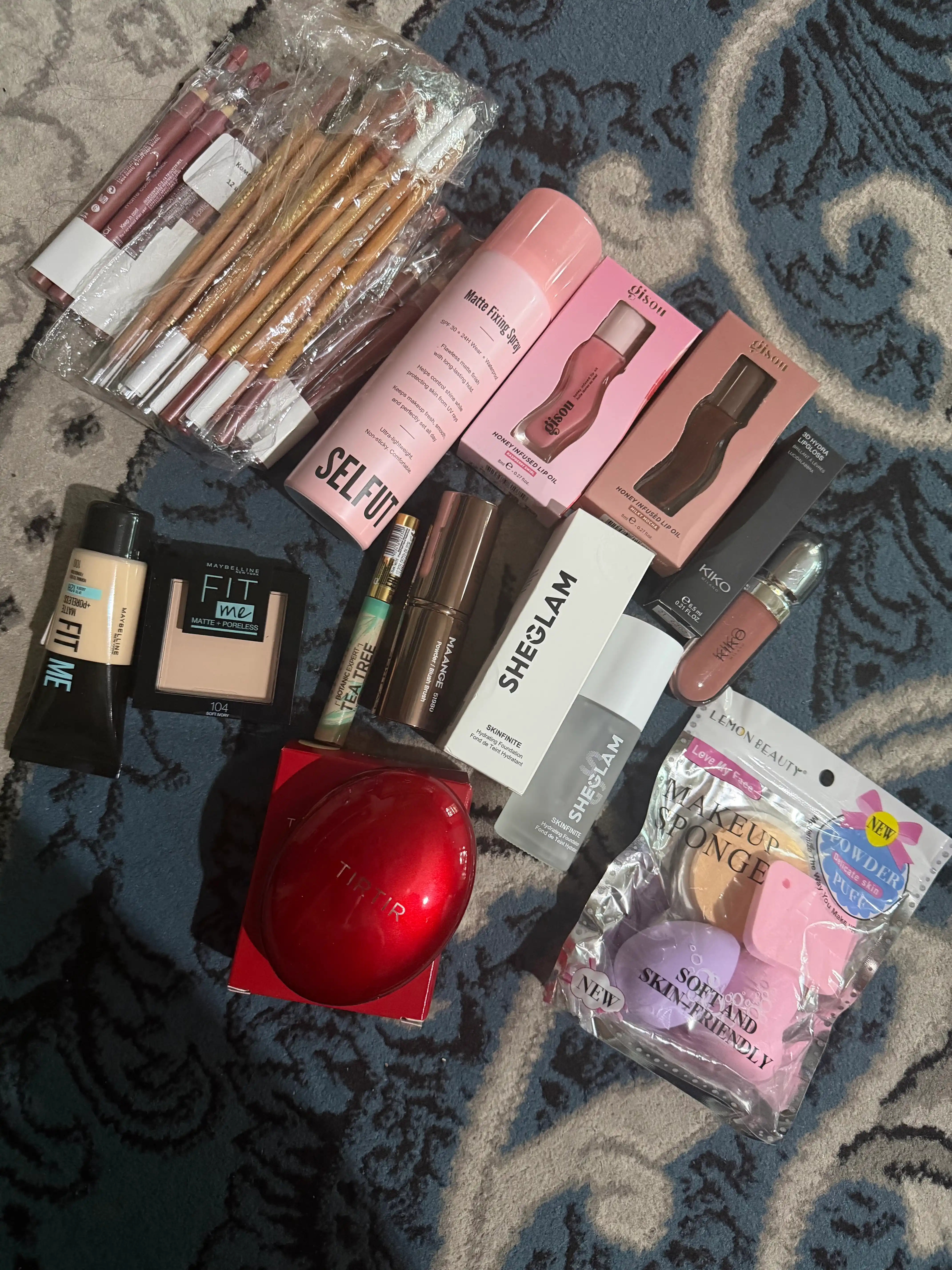 Карандаш-помада для губ, FLORMAR, водостойкая, с точилкой, матовый, 12 оттенков