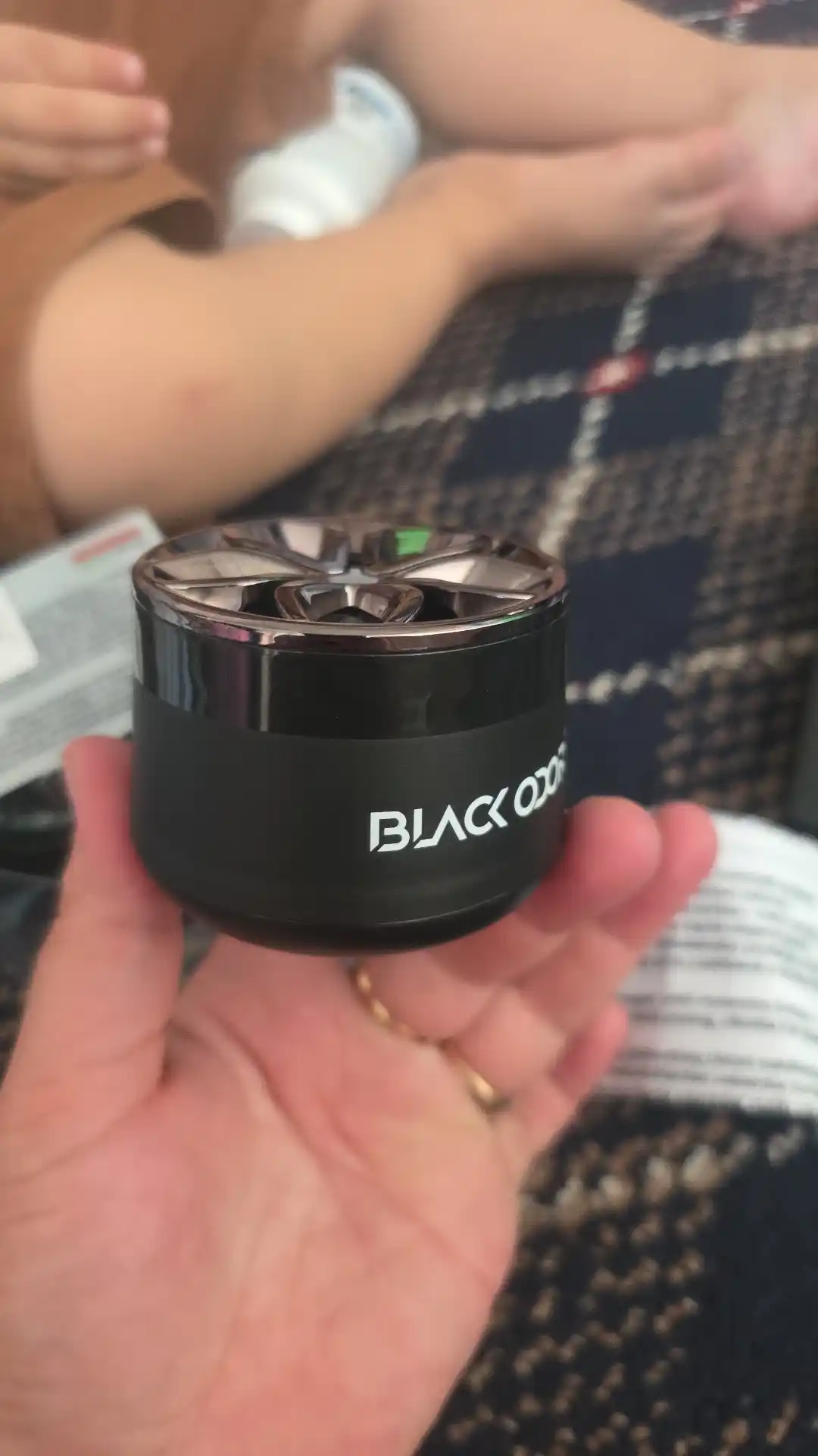 Mashina, uy, ofis uchun "BLACK ODOR" xushbo‘ylantiruvchisi va xushbo‘ylantiruvchisi