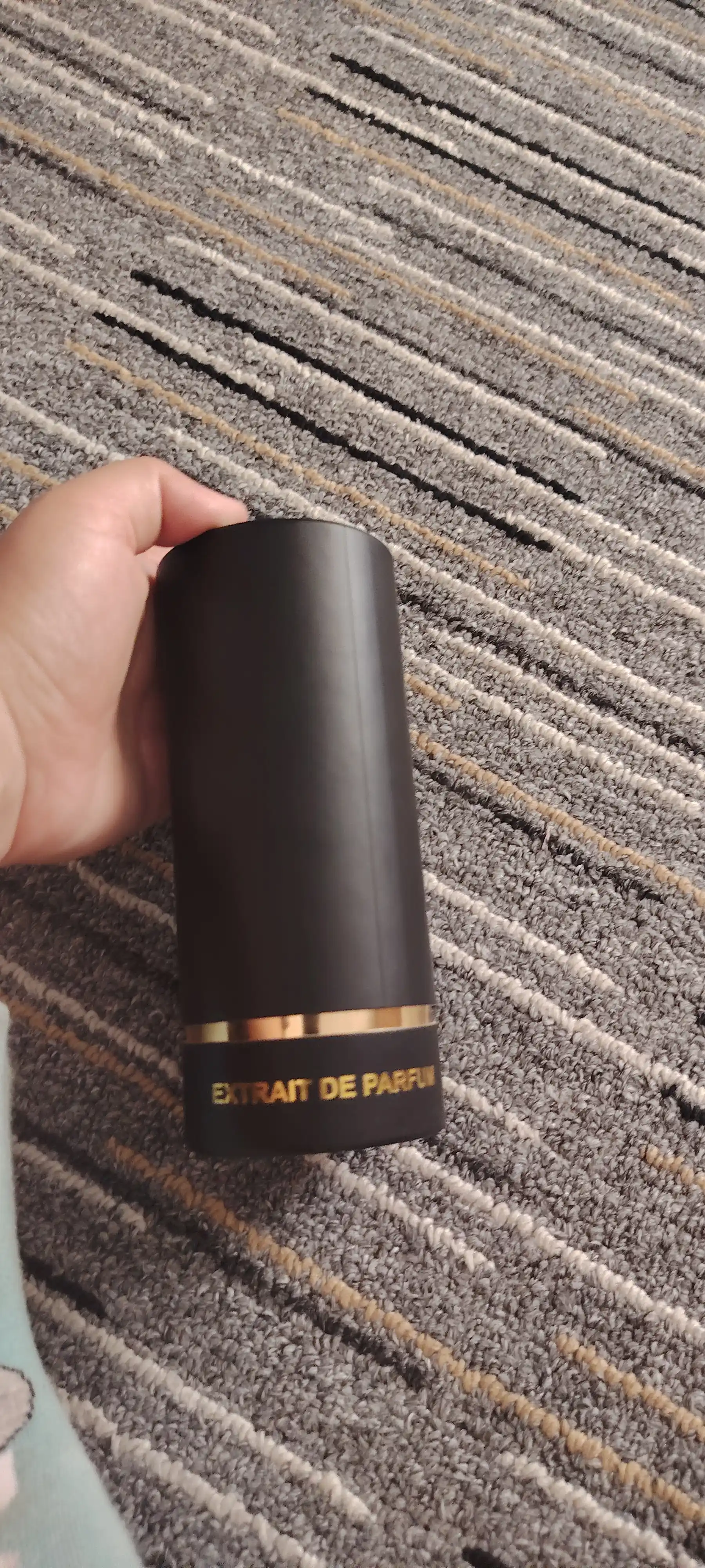Parfyumlangan suv probnikda Louis Vuitton Imagination, 30 ml 50 ml 100 ml