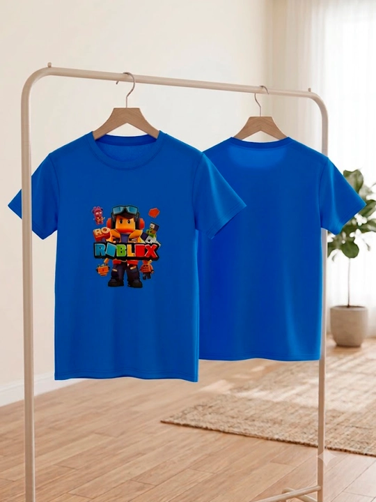 O‘g‘il va qiz bolalar uchun Roblox futbolka va shorti jamlanmasi