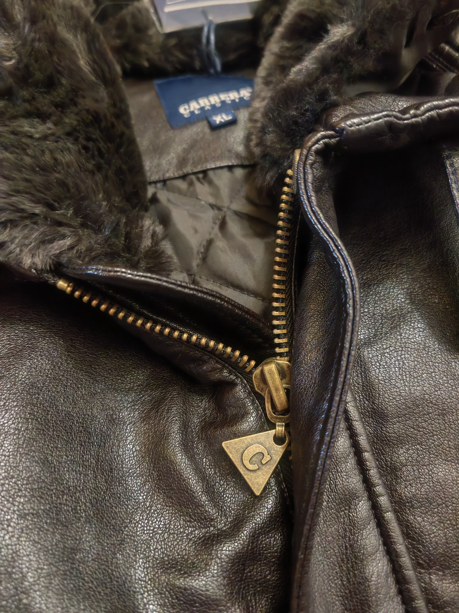 Charm kurta erkaklar uchun, charmdan, aviator Carrera Classic, erkaklar bomber modeli