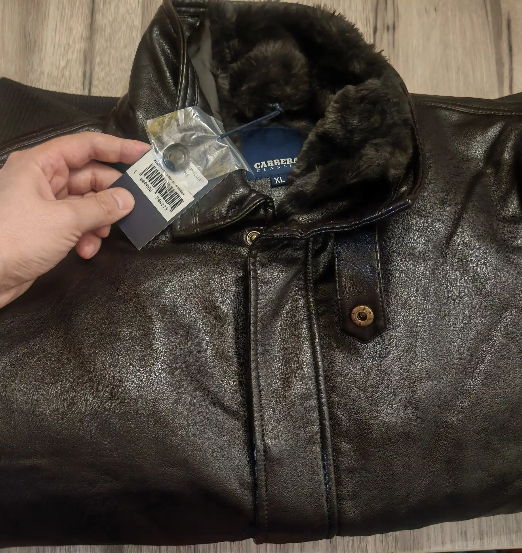 Charm kurta erkaklar uchun, charmdan, aviator Carrera Classic, erkaklar bomber modeli