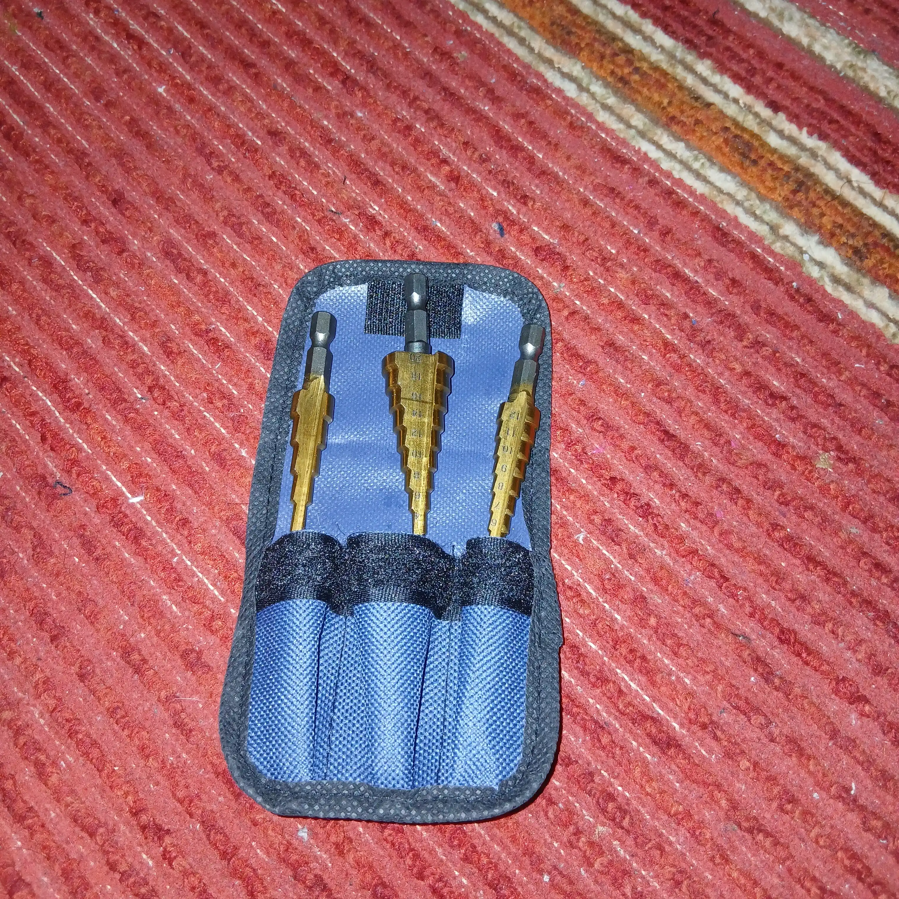 Metall paramalar to'plami, 3 dona, sovg'a sifatida saqlash uchun g'ilof