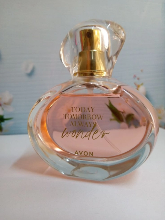 Avon WONDER /Today Tomorrow Always/ Ayollar uchun parfyum suvi  polsha 50ml