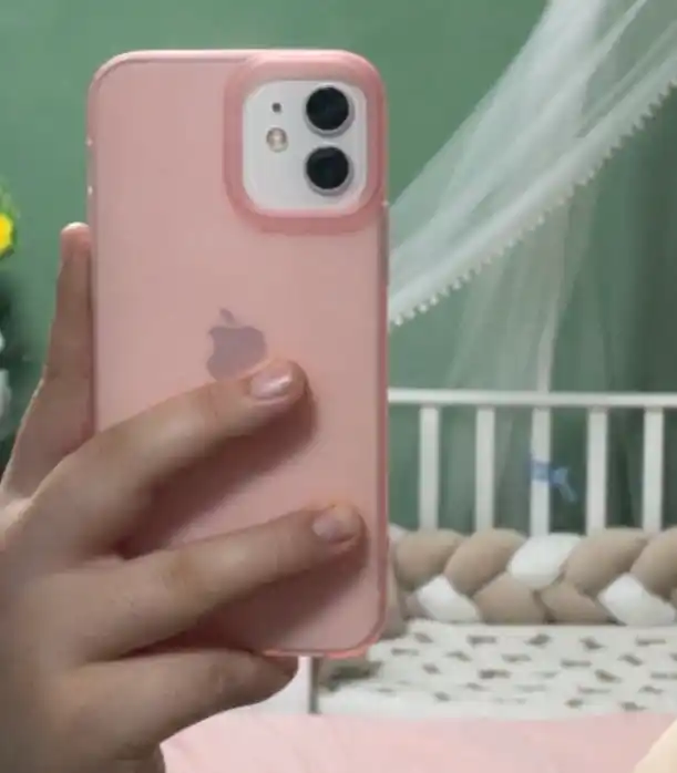 Chexol iPhone 11,12,13,14,15,16,Pro,Max,Plus,Mini uchun silicon