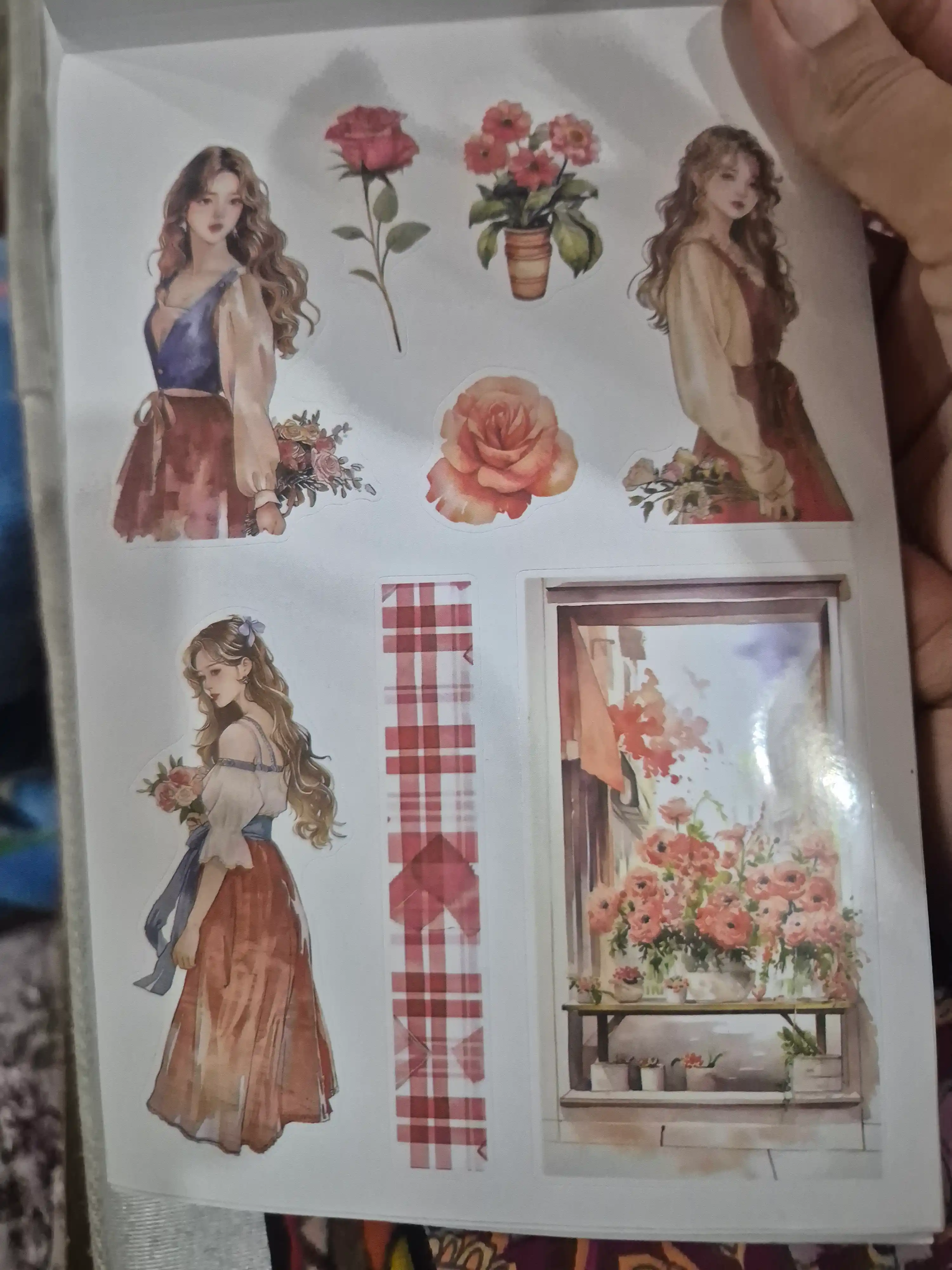 Sticker book 100+ стикеров A5 – 12 листов, эстетических наклеек