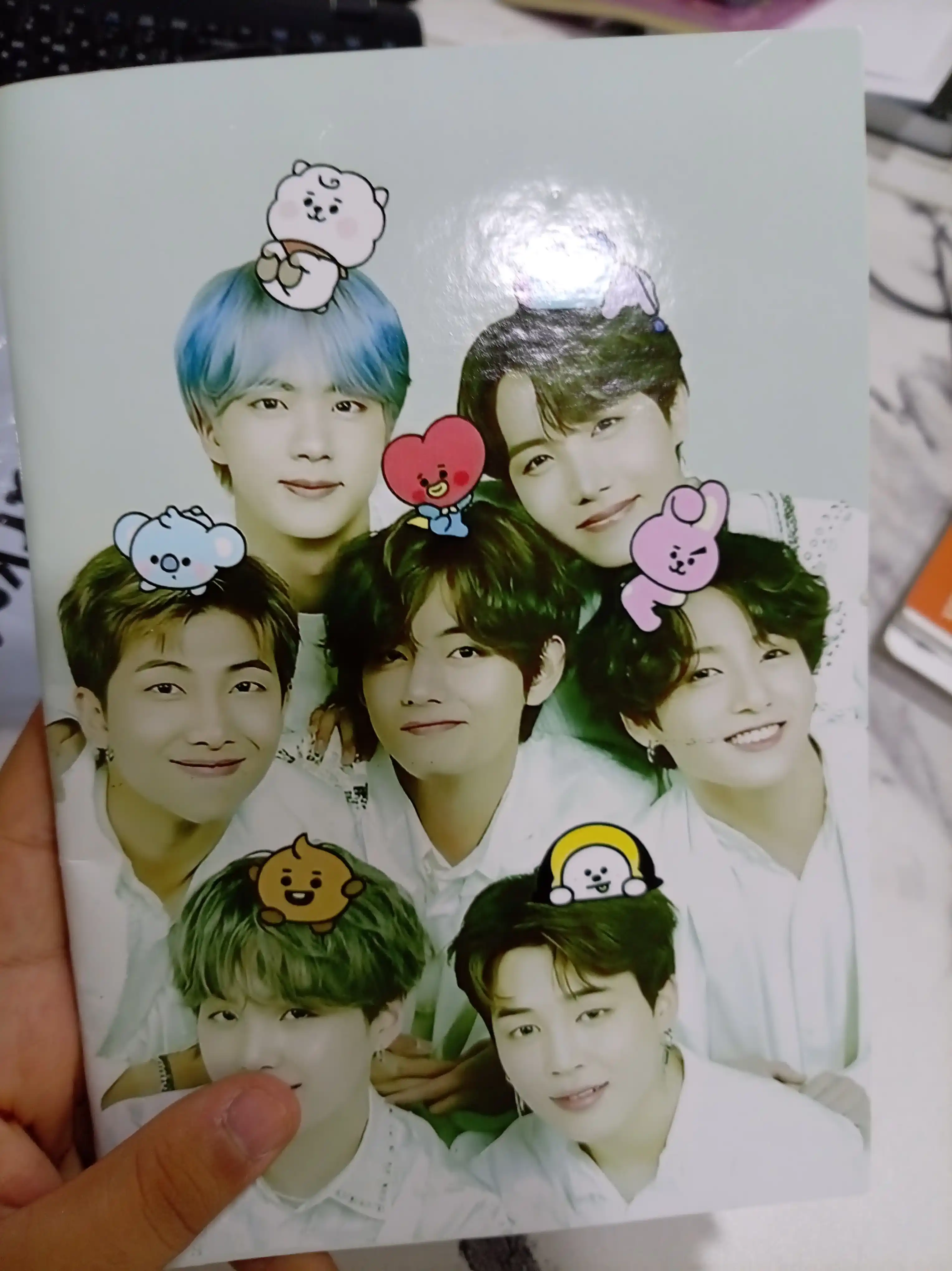 KPOP, BTS, BLACKPINK rasmli daftar