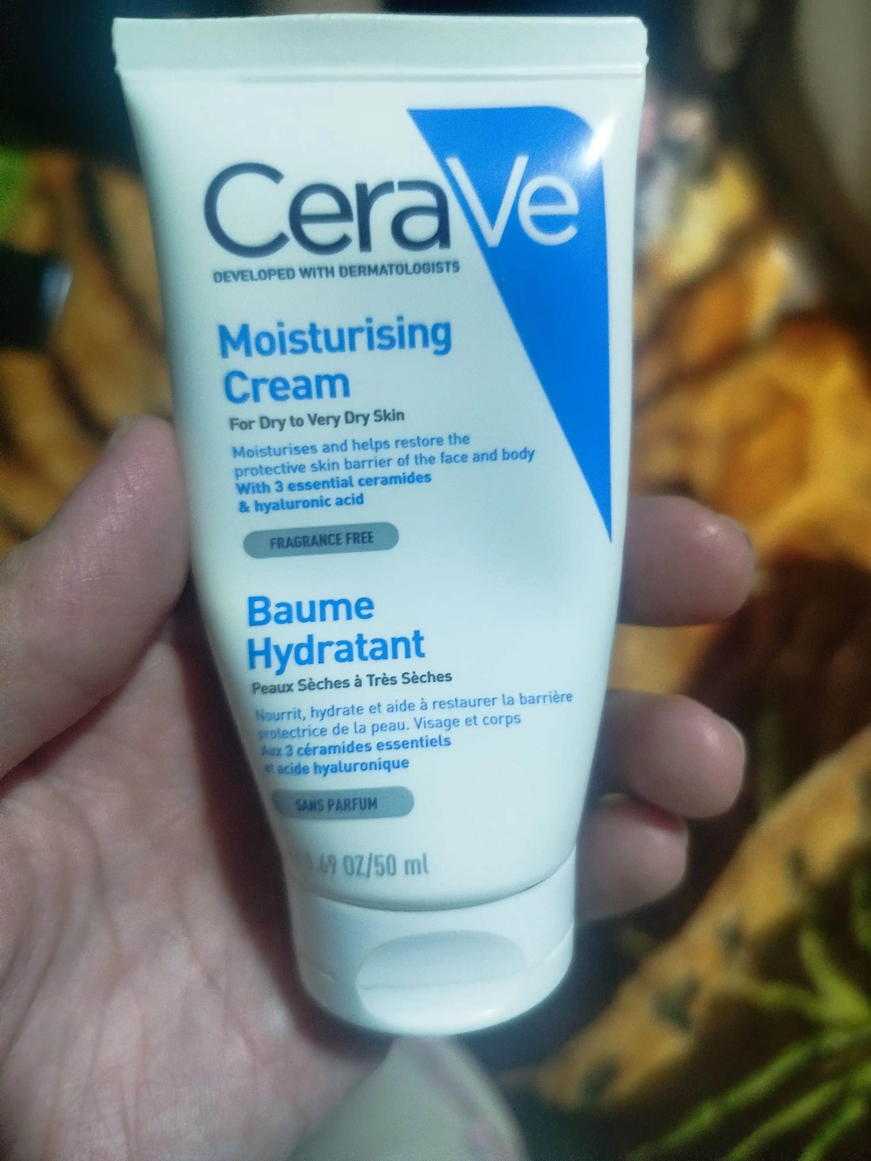 CeraVe Quruq va juda quruq yuz va badan terisi uchun namlantiruvchi krem, 50 ml