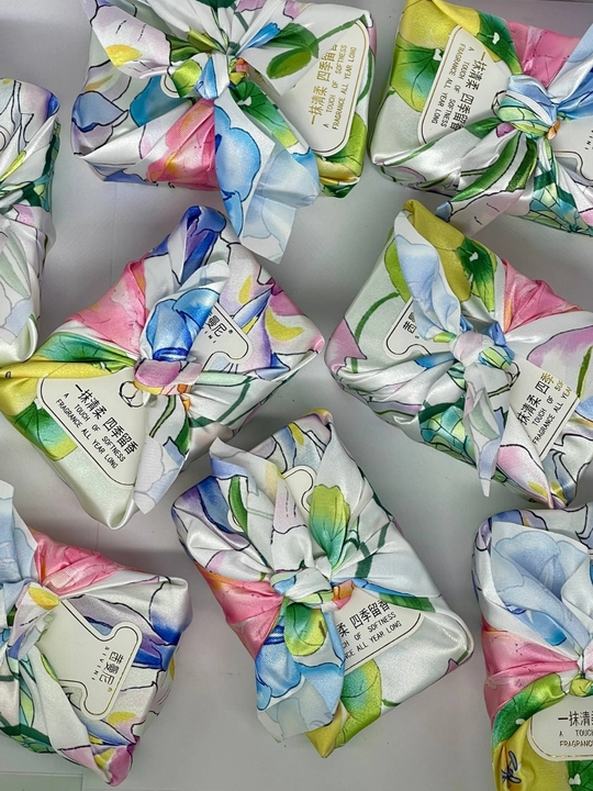 SIVINI Beauty Soap atir iforli kosmetik sovun, sovg‘a qadoqli, 248 g