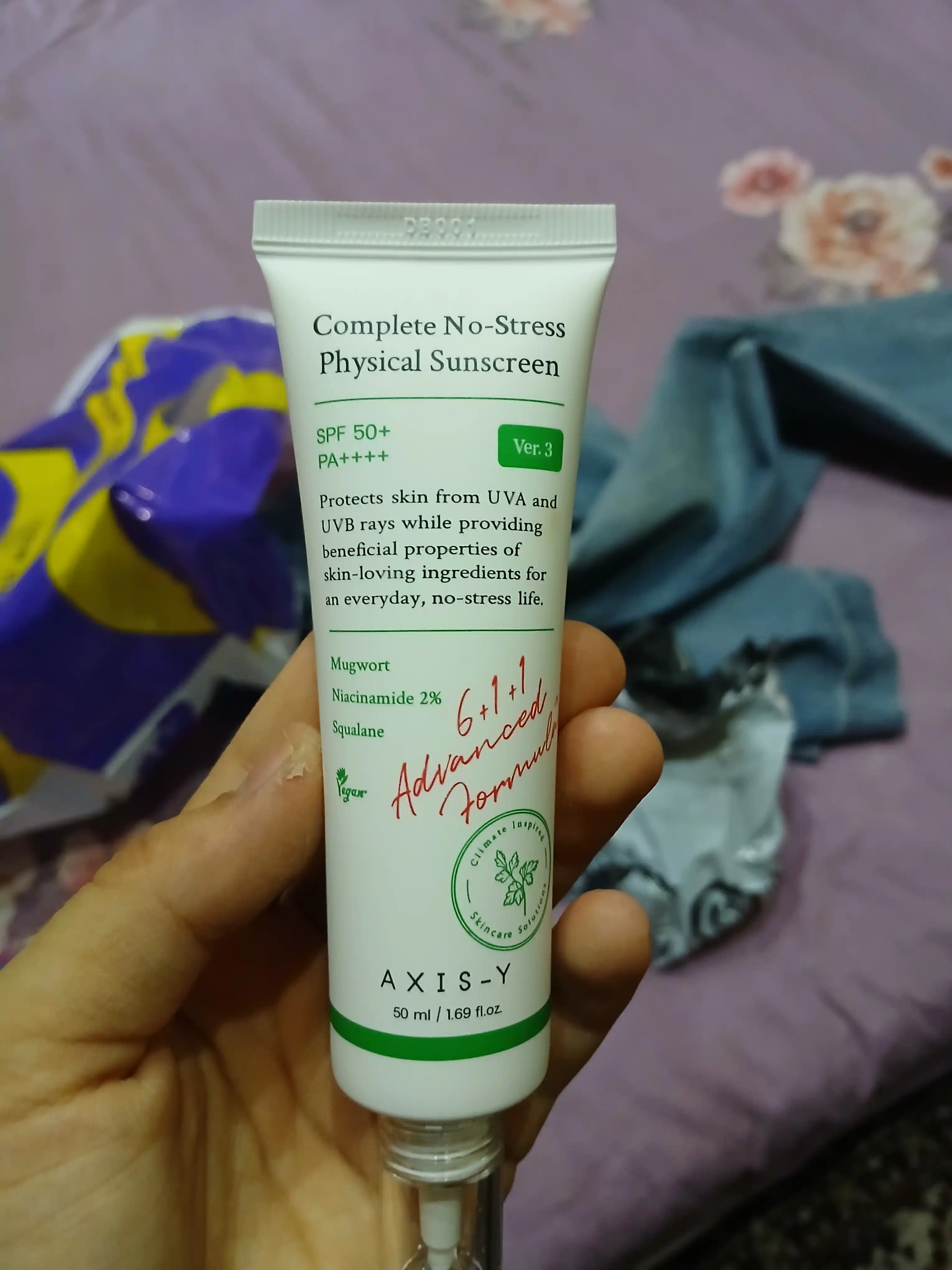 Солнцезащитный крем SPF 50+  крем для защиты кожи 50 мл