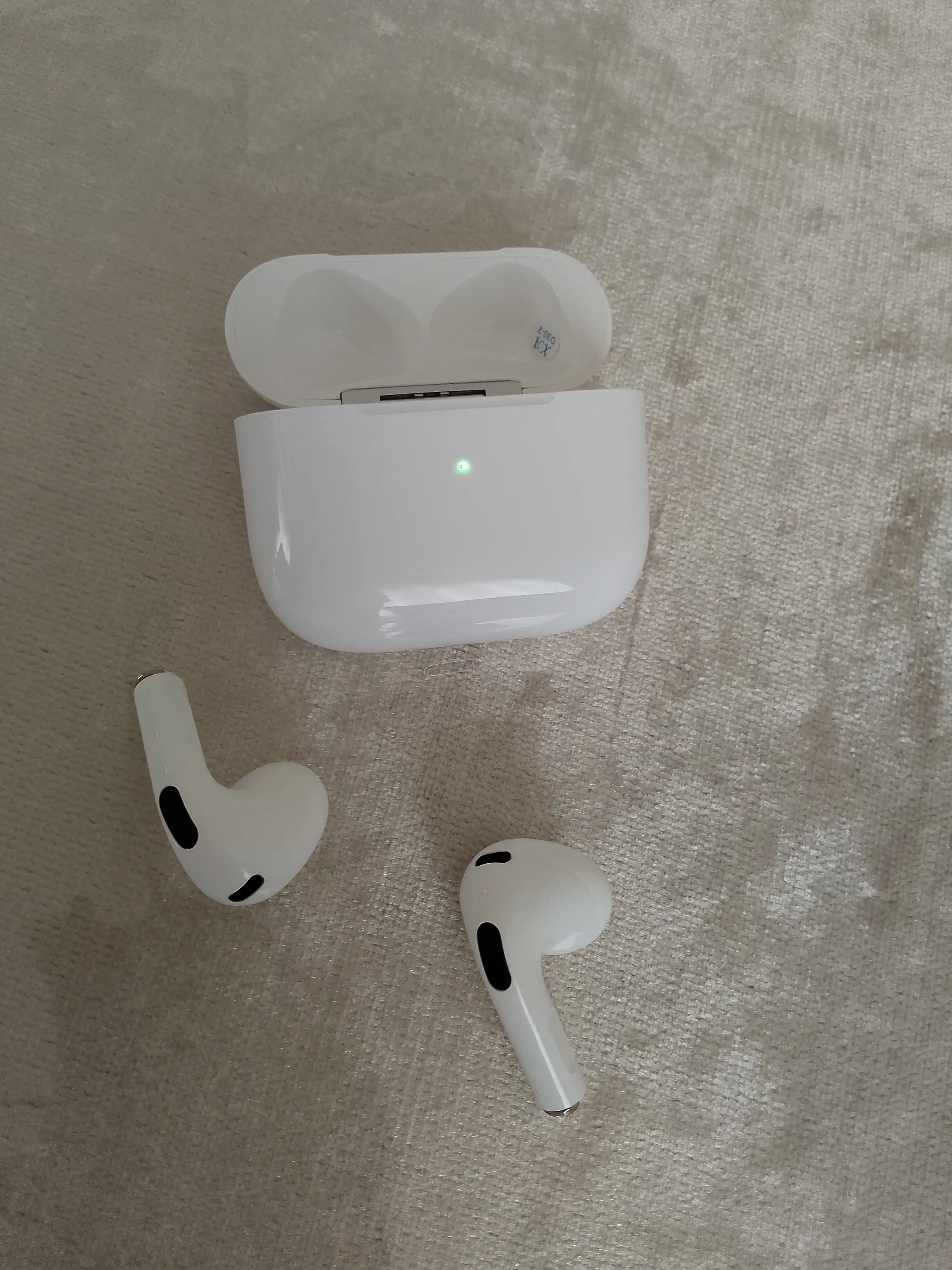 iPhone va Android uchun simsiz Pods quloqchinlari, sensorli