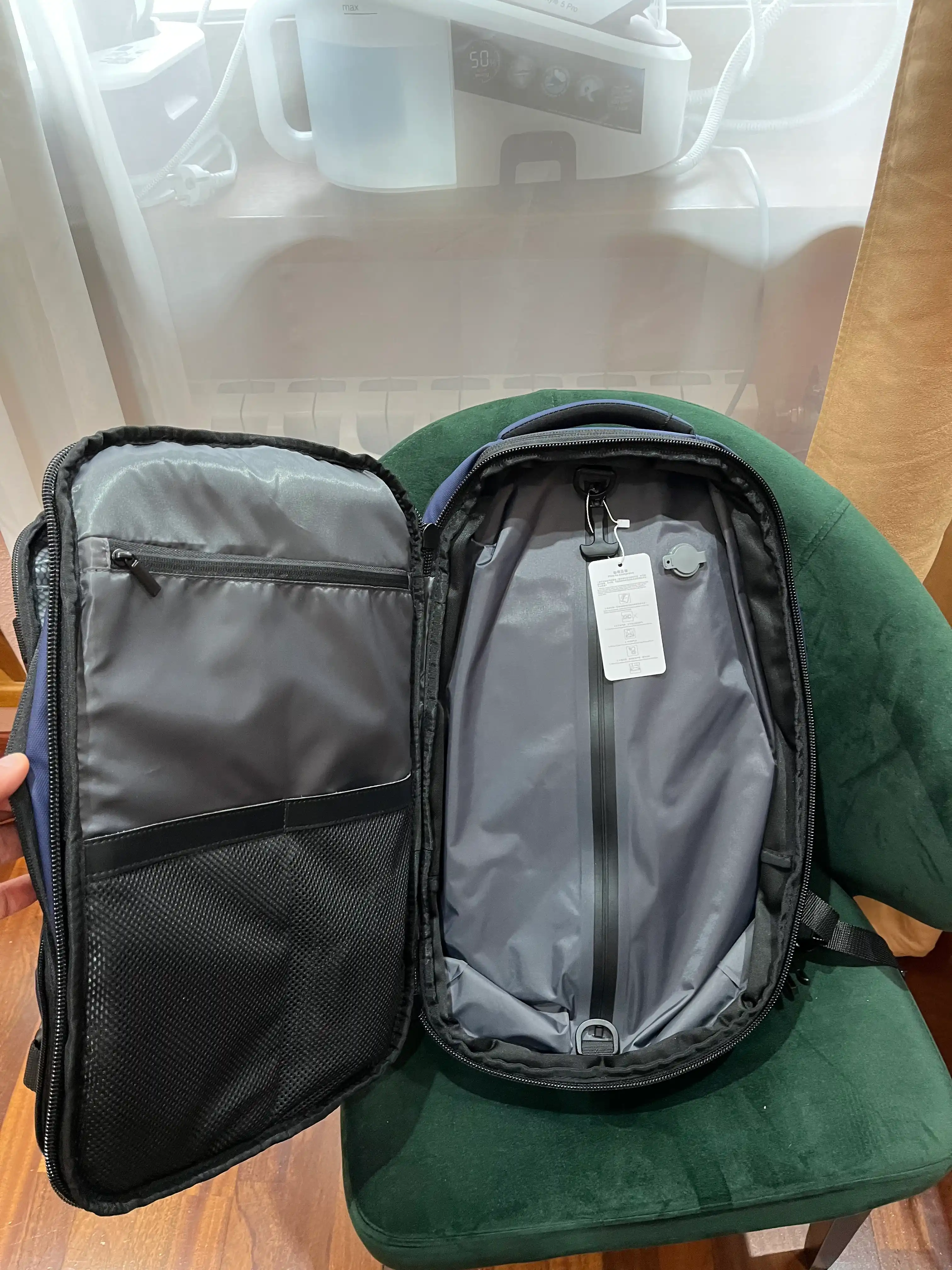 Vakuumli ryukzak 17" noutbuk uchun, 60 l, nasos va TSA qulf bilan