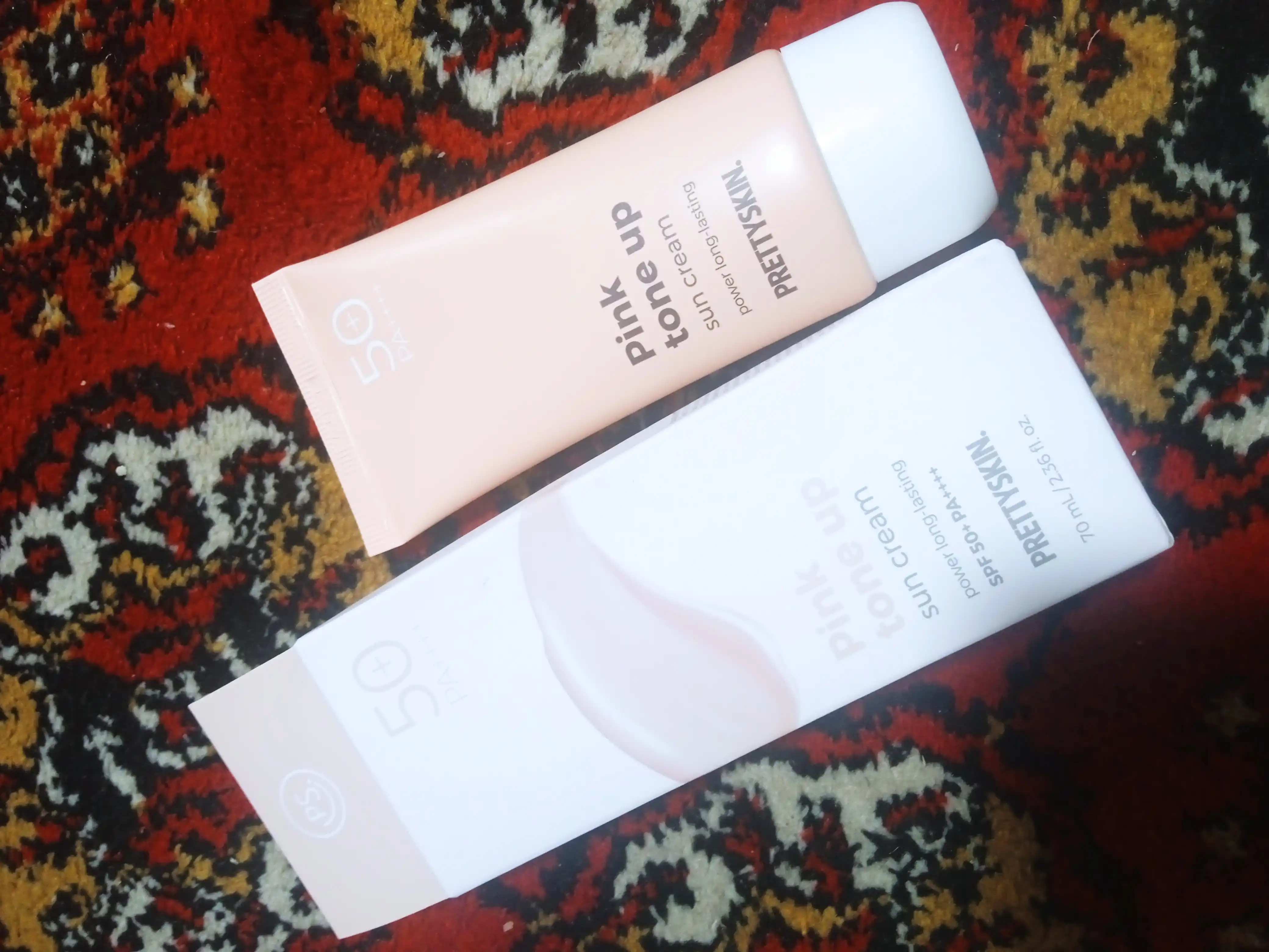 SPF50 + quyoshdan himoya qiluvchi yuz kremi, koreys rangini yo'qotmaydi, PrettySkin, 70ml