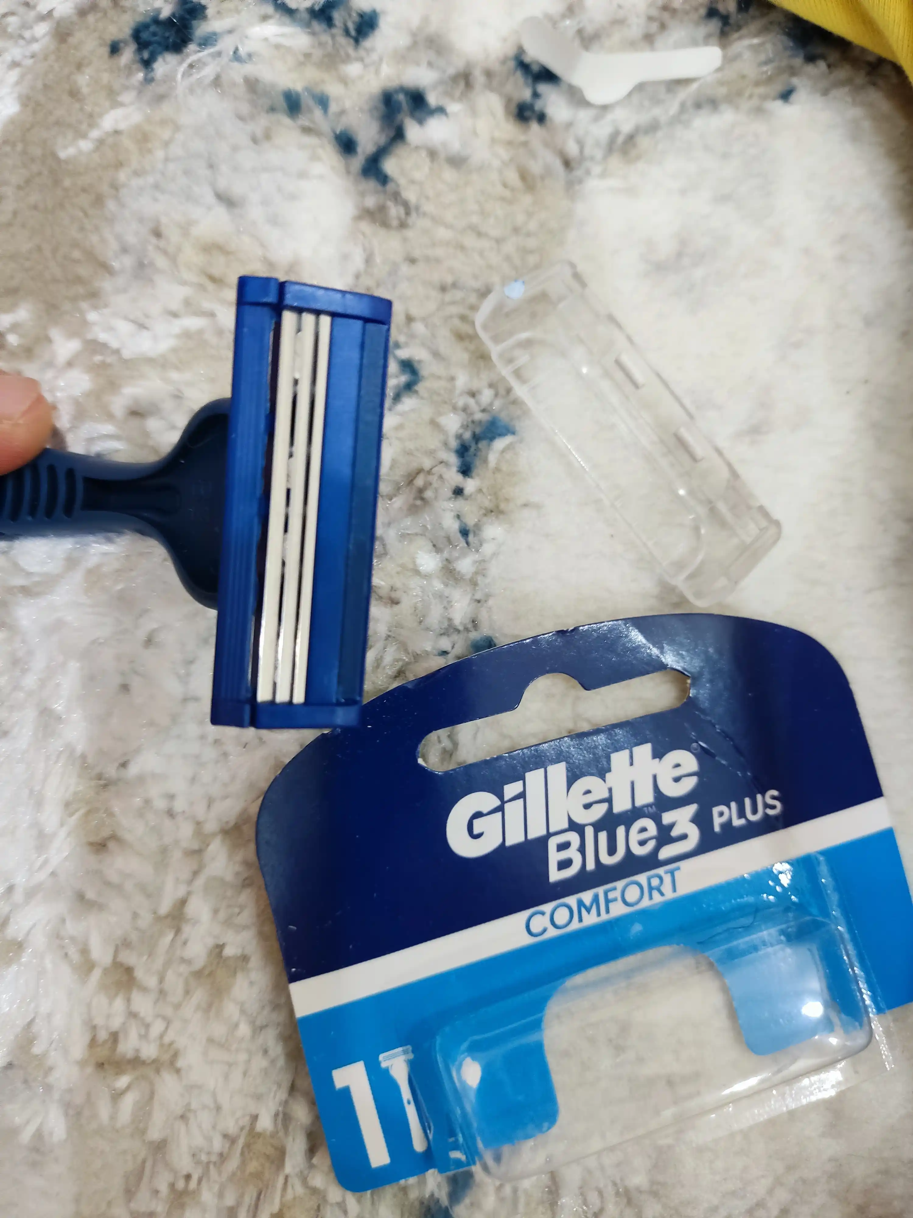 Erkaklar ustarasi, bir martalik Gillette Blue 3 Comfort ustarasi, 2 dona