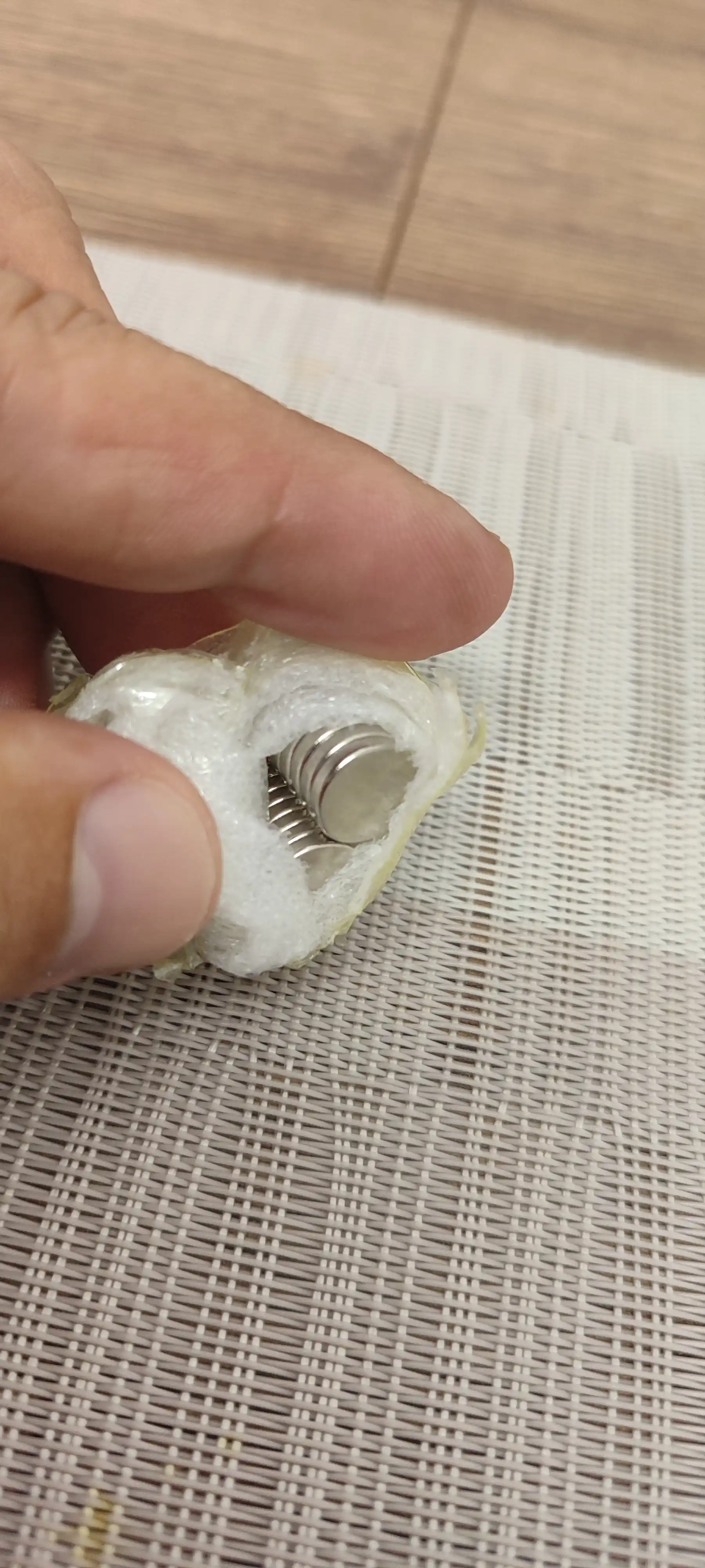 Neodimli magnitlar NdFeB N33, 20 * 10 * 2 mm