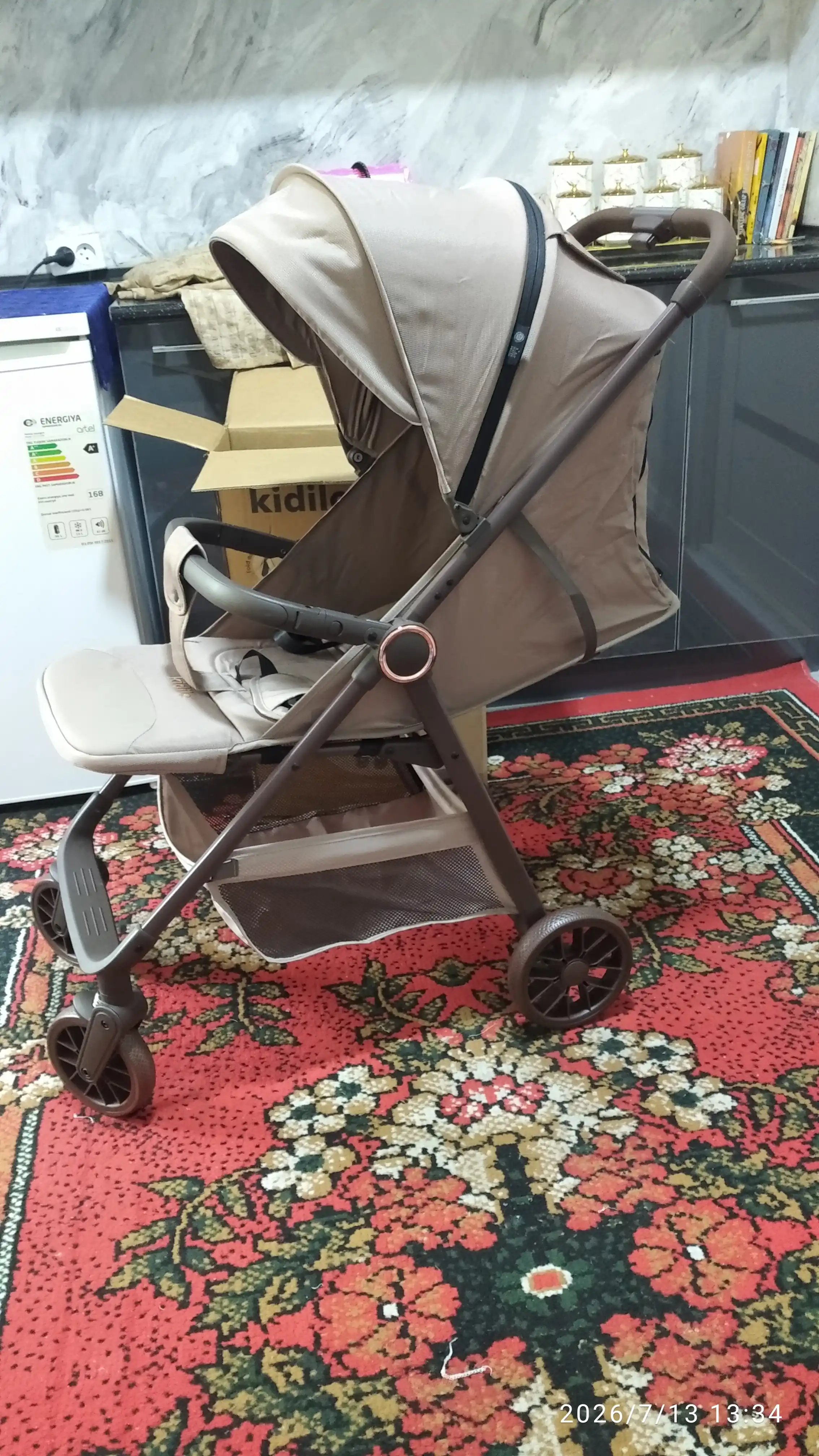 Детская коляска kidilo C6 (0-22 кг), легкая и складная коляска