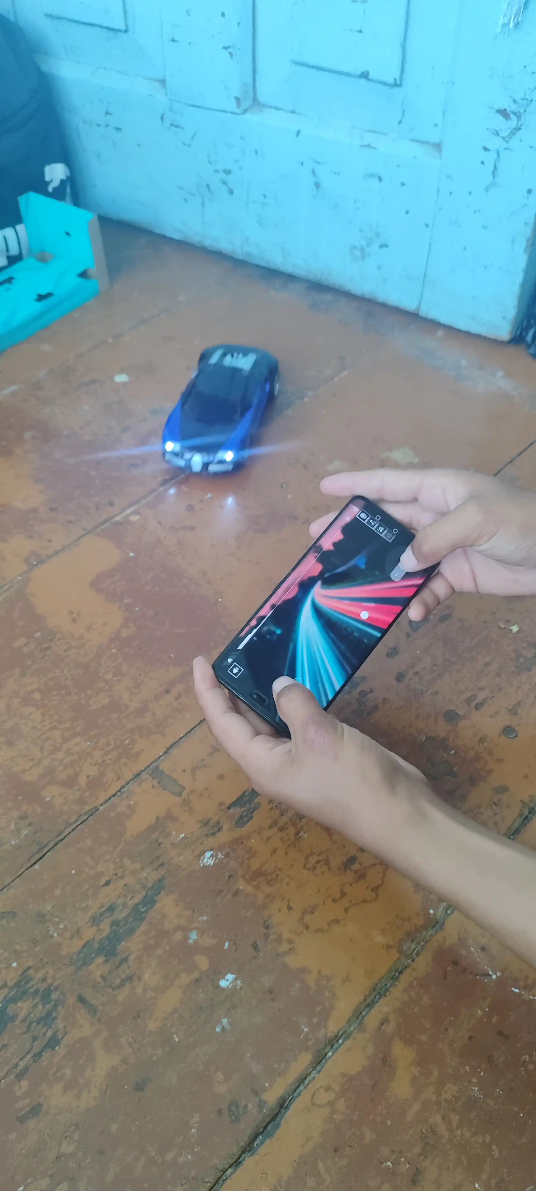 Pultli mashina Bugatti drift car, elektron mashina va pultli moshinalar