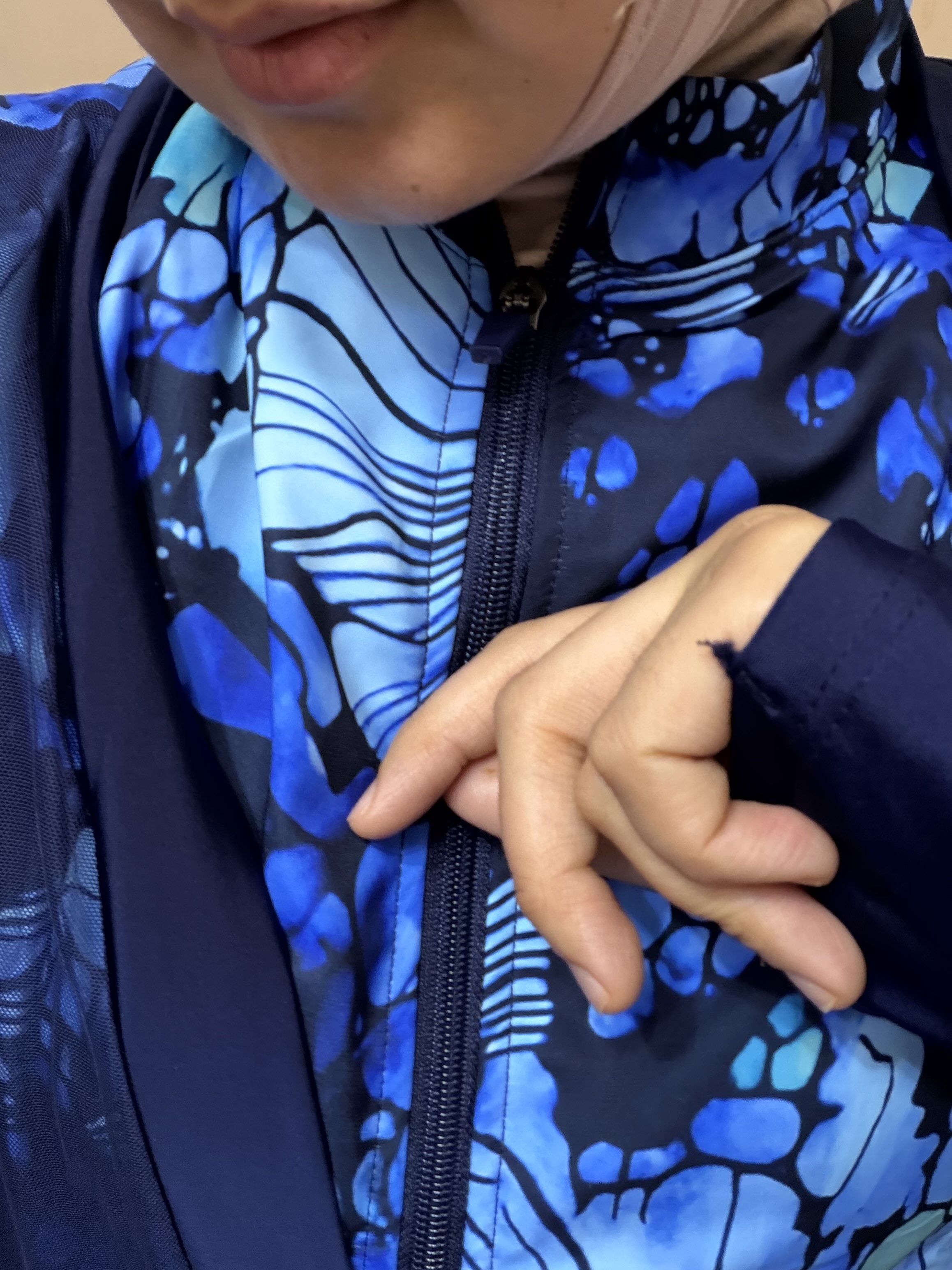 Ayollar uchun, cho'milish kiyimi, yopiq, muslimalar uchun, burkini, katta o‘lchamli