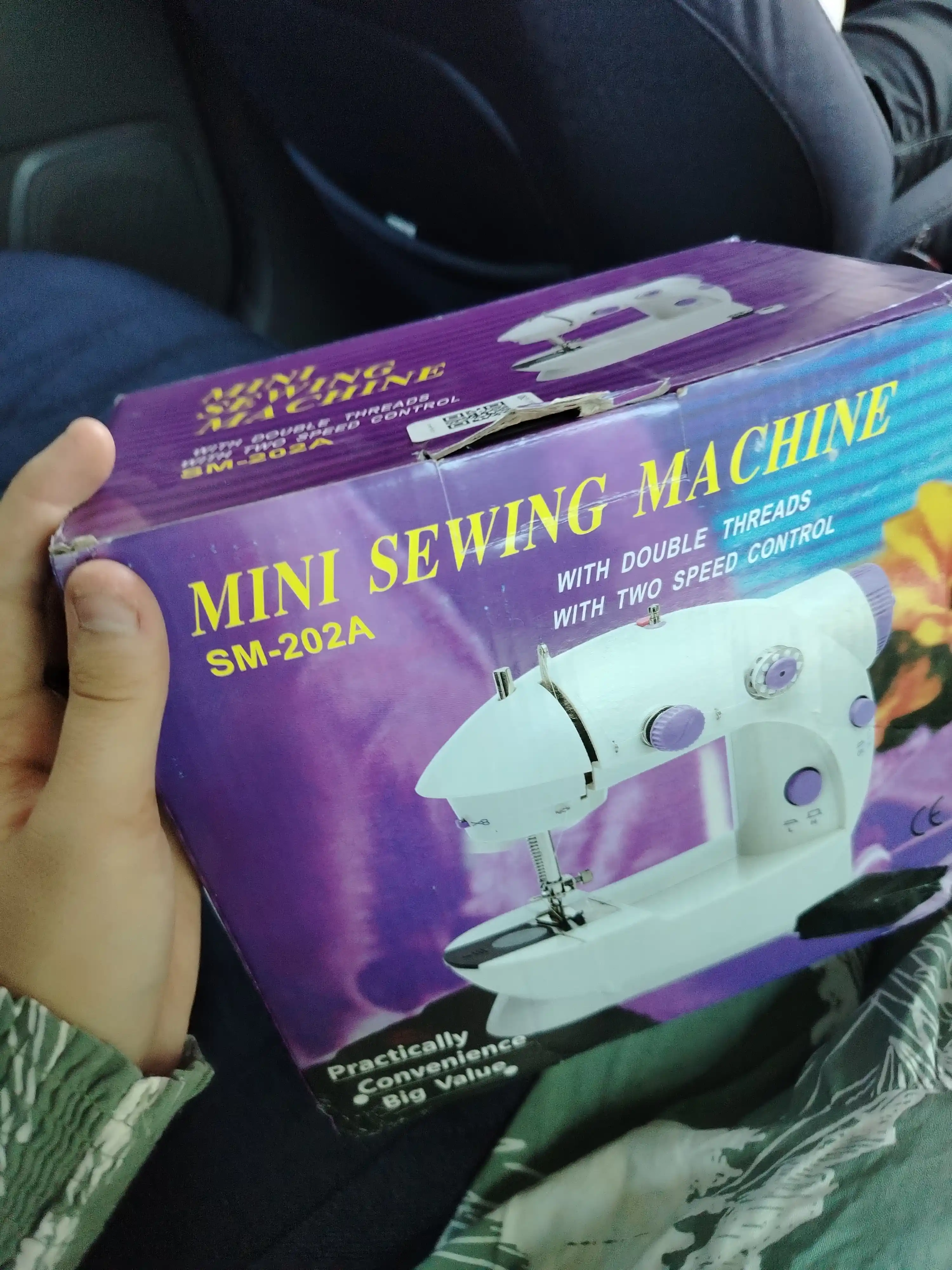 Tikuv mashinasi, mini, uy uchun pedalli va LED yoritgichli mini elektr tikuv mashinkasi