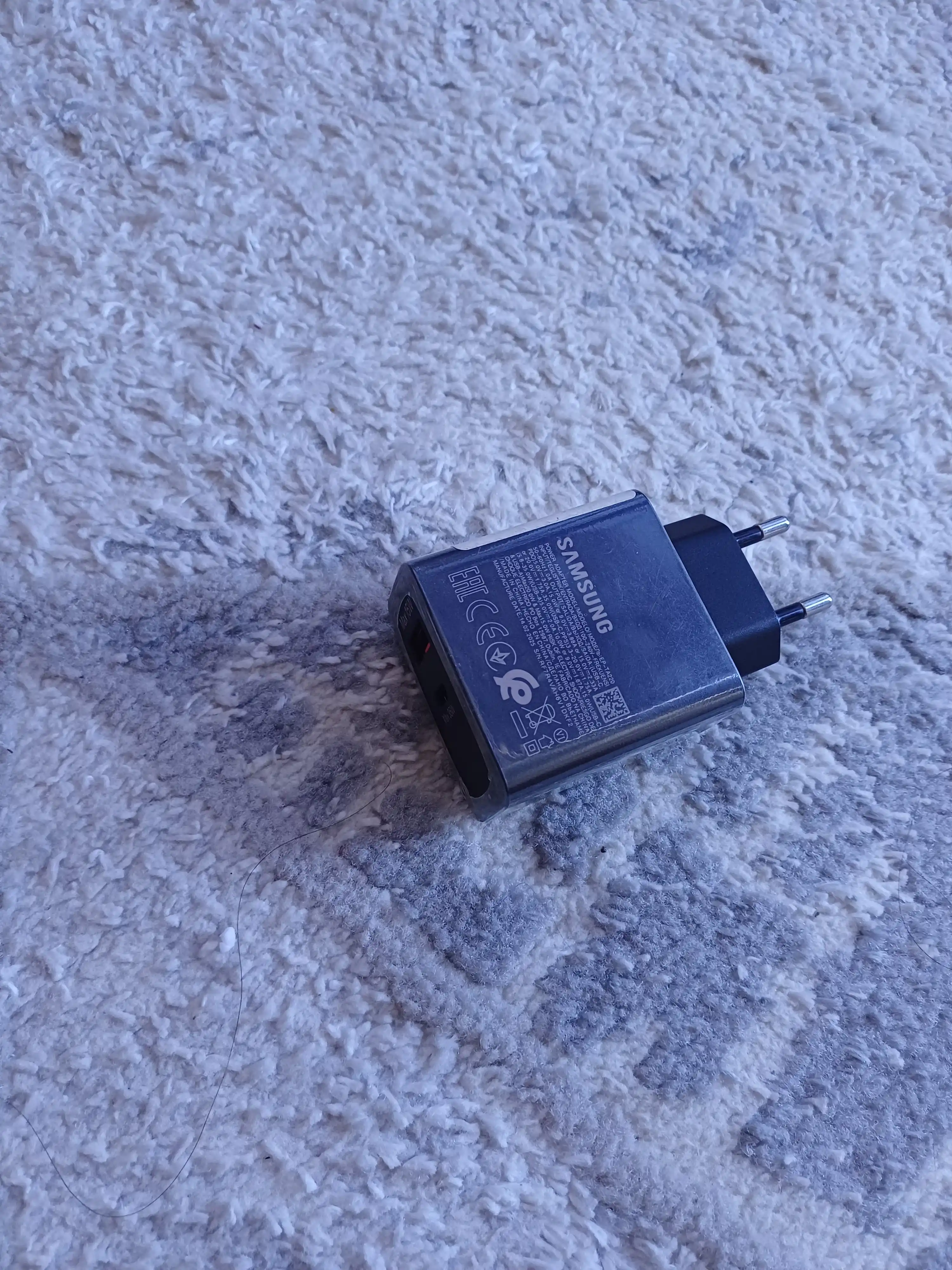 Galovka 35W fast charger. Adapter USB-C, Tezkor quvvat