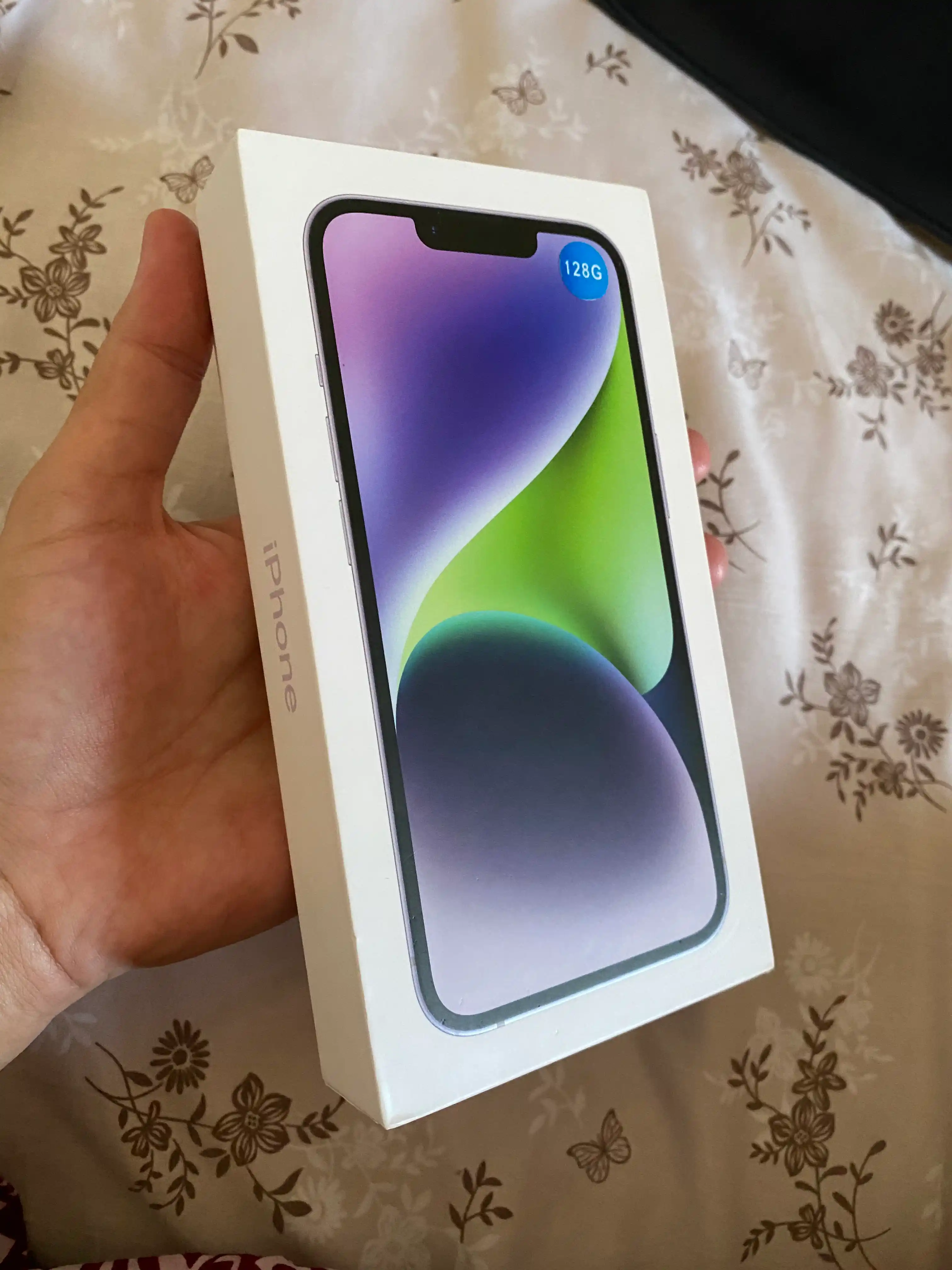 Smartfon Apple iPhone 14, 128/256 GB, SIM+sim, chehol va shisha sovg'a sifatida
