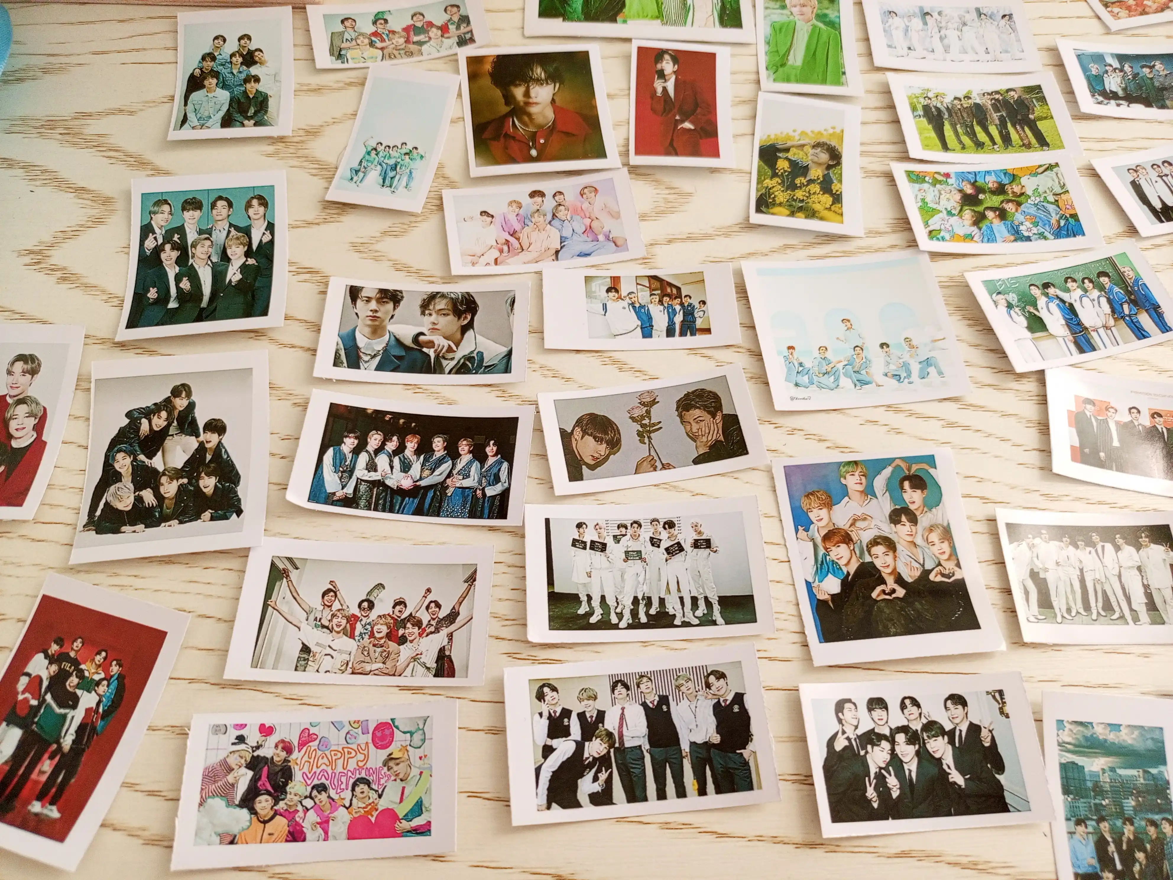 Стикеры BTS, Blackpink, Babymonster, Seventeen, K-pop 100 шт