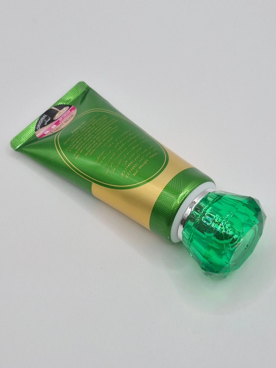 ADS Aloe Vera BB Cream Foundation namlantiruvchi va tekislovchi tonalli krem, 60 ml