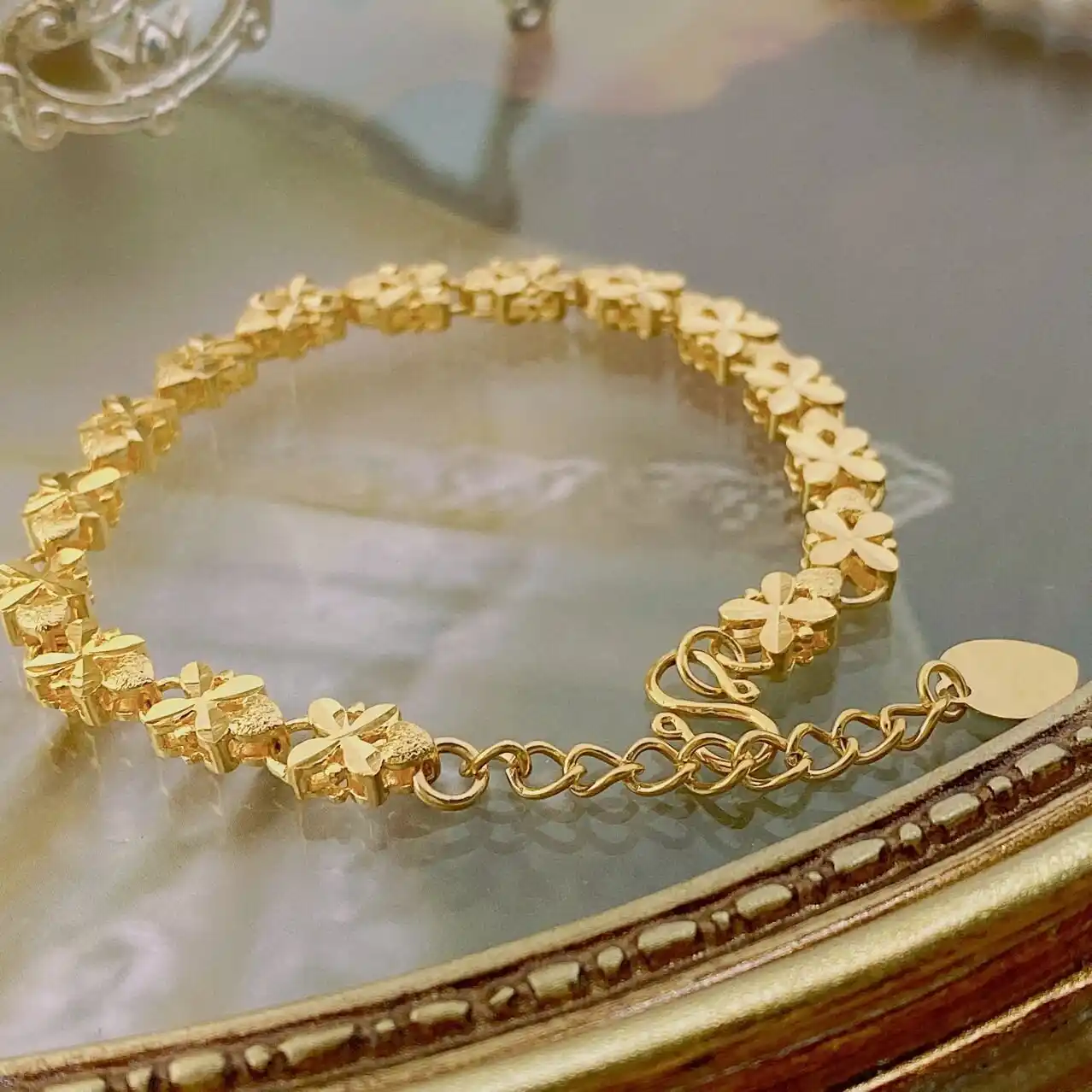 Xuping Jewelry – изящный и современный браслет для девушек