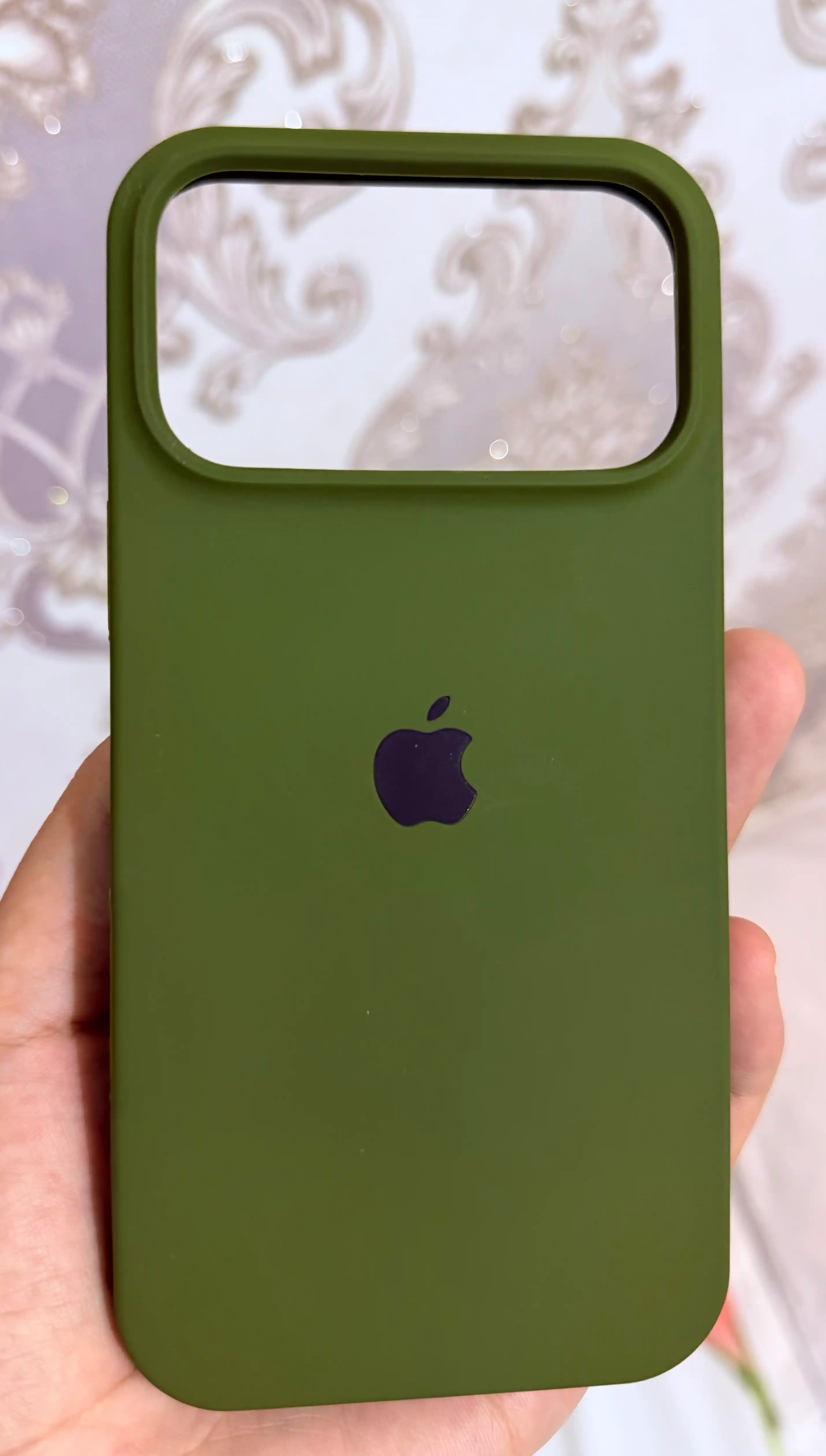 IPhone 17 / 16 / 15 / 14 / 13 / 12 Pro Maxlar uchun silikon g‘iloflar