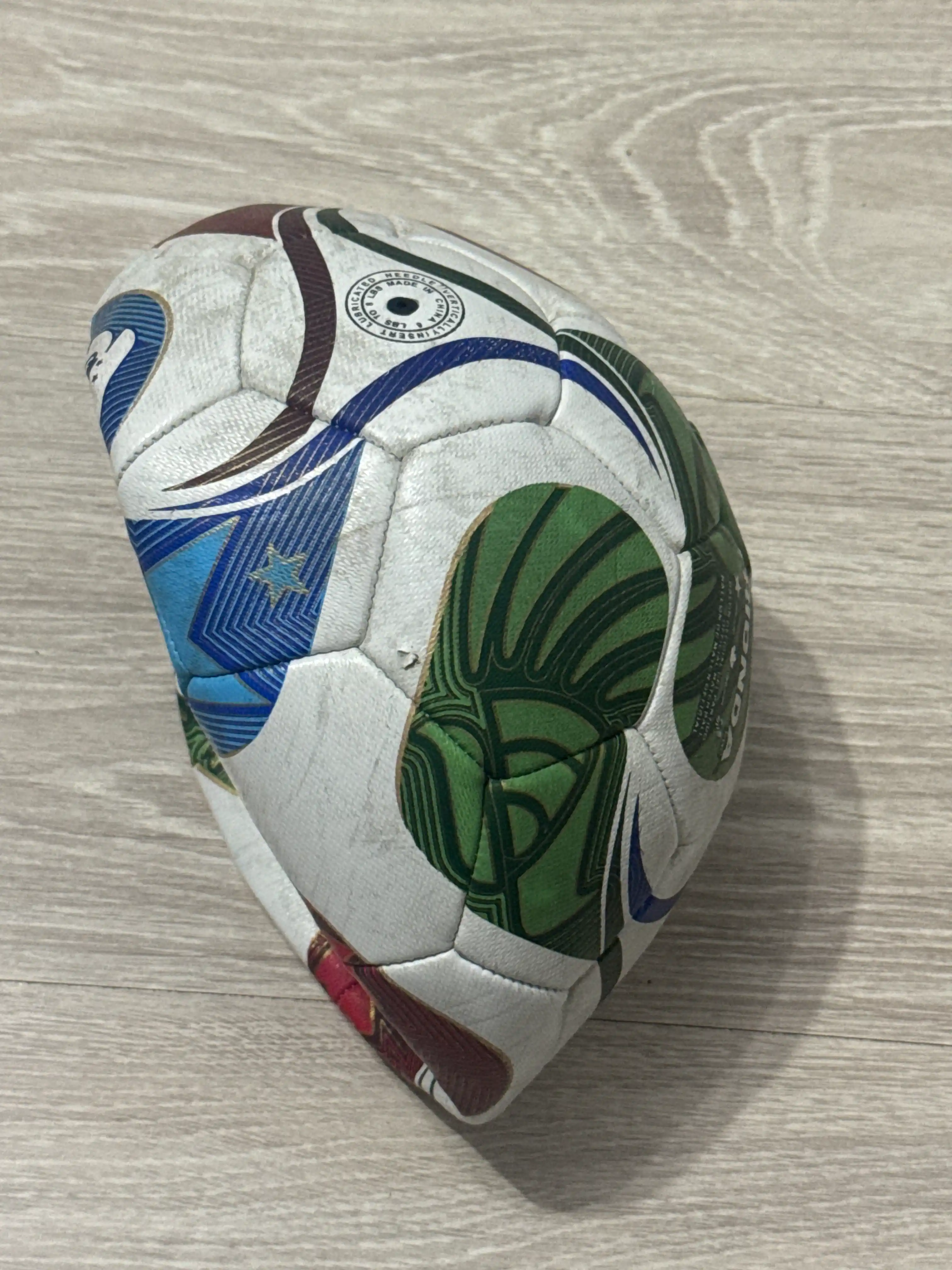 Futbol to‘pi World Cup 2026 TRIONDA, mashg‘ulot va o‘yin uchun, 5 o‘lcham